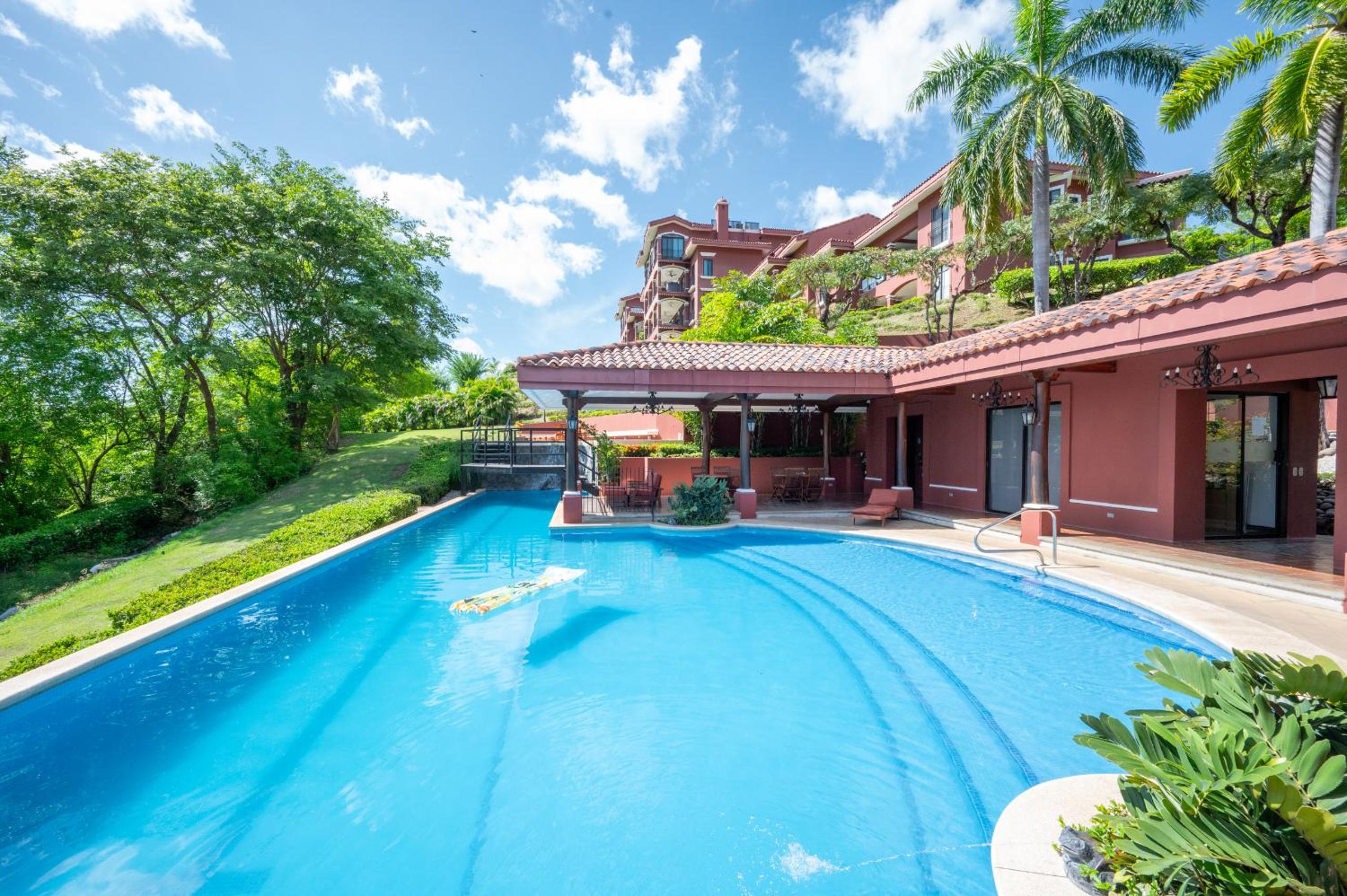 Boungainvillea 9203 Luxury Apartment - Reserva Conchal