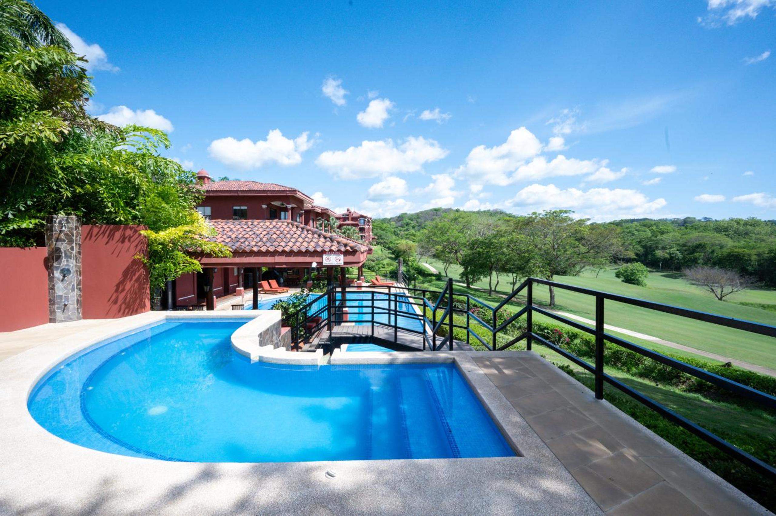 Boungainvillea 9203 Luxury Apartment - Reserva Conchal