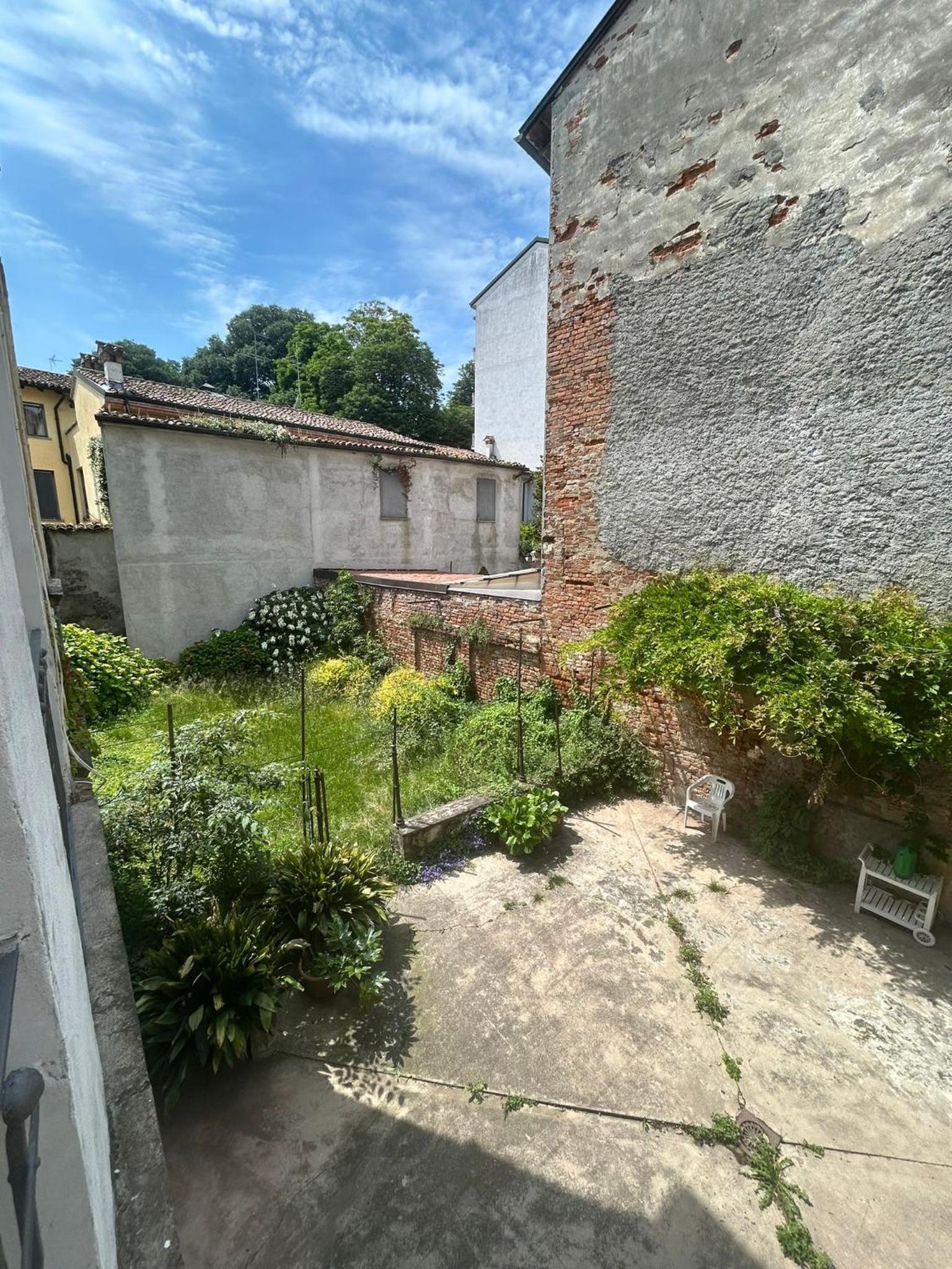 Aporti Home view 5