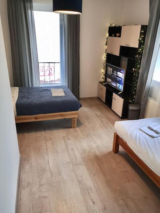 Suburban Guest House
