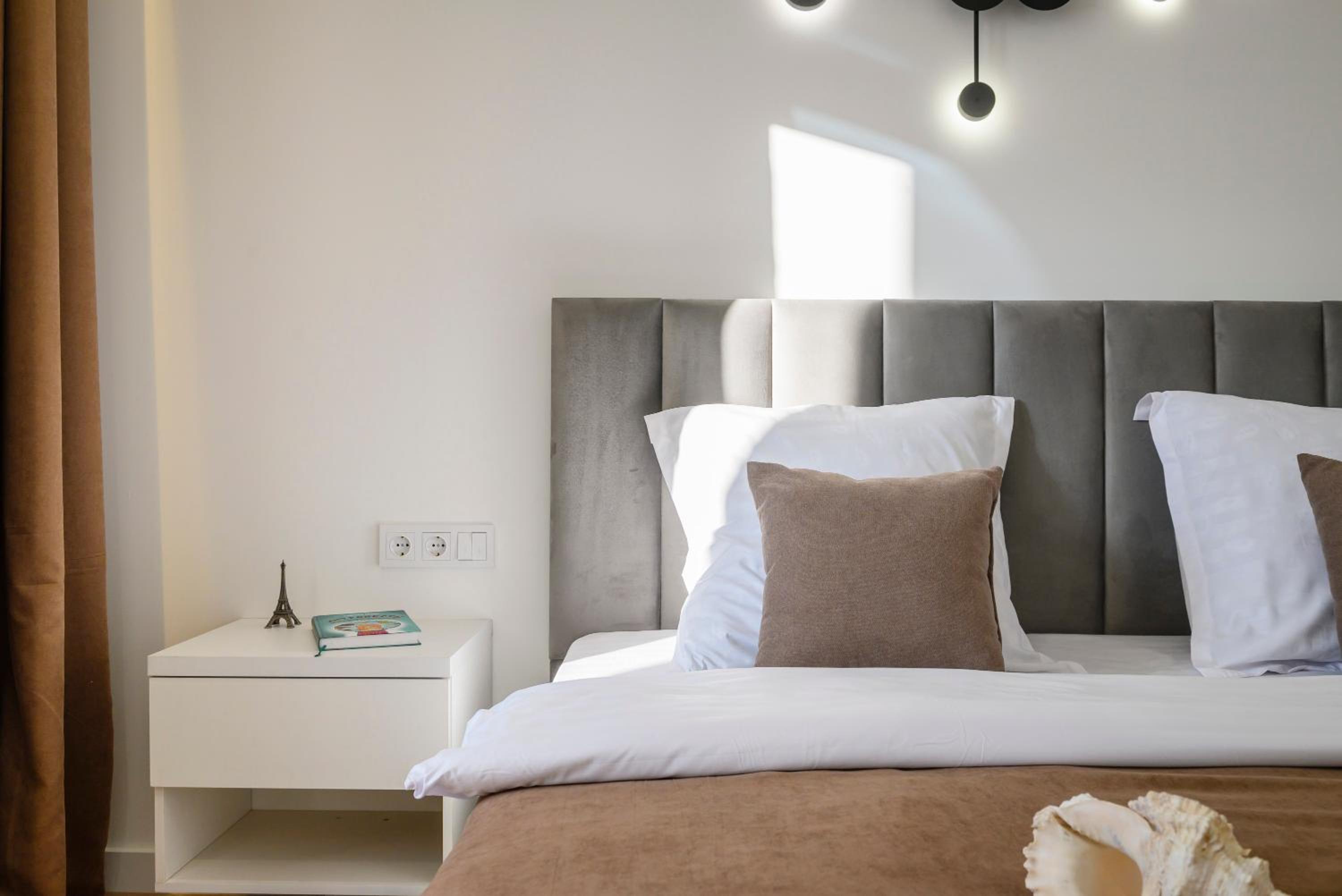 Five Business-class rooms in R-house near Mega Center Almaty view 2
