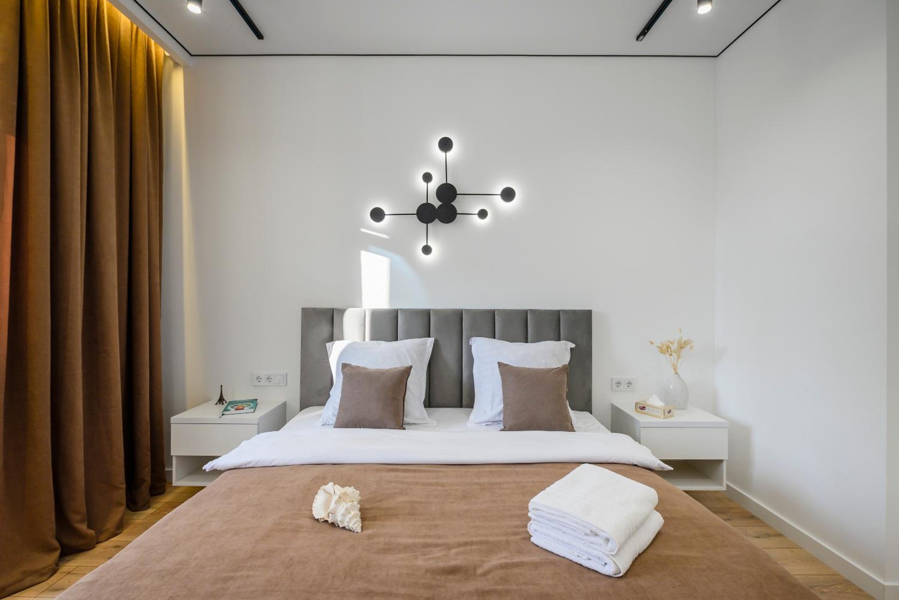 Five Business-class rooms in R-house near Mega Center Almaty view 5
