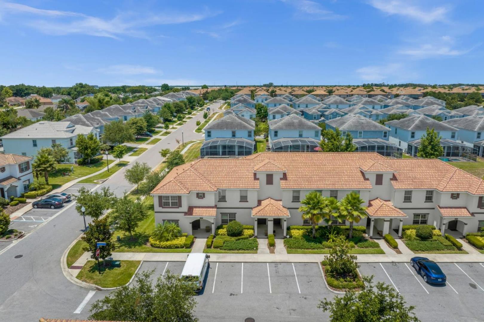 Luxury Getaway near Disney 4BR & Private Pool