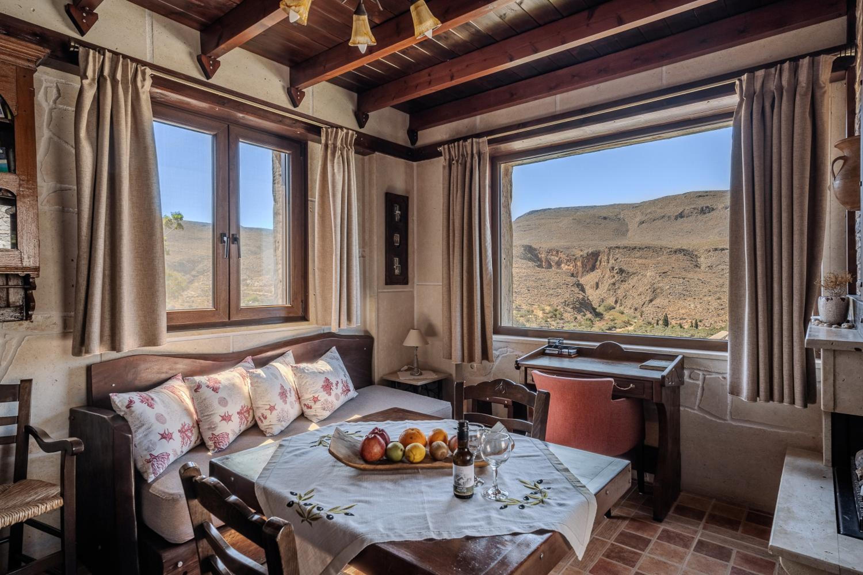 Terra Minoika Boutique Resort