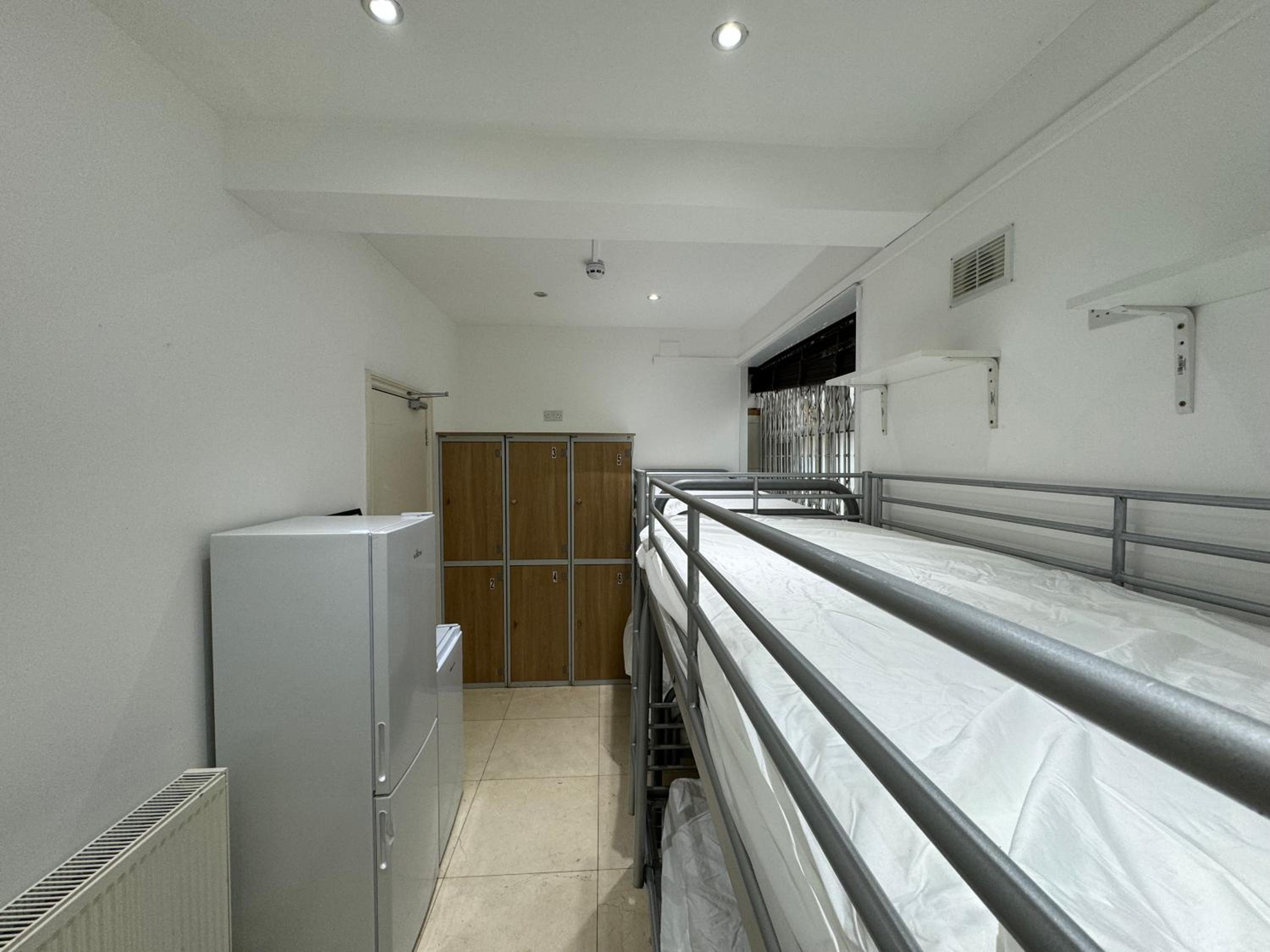 365 London Hostel