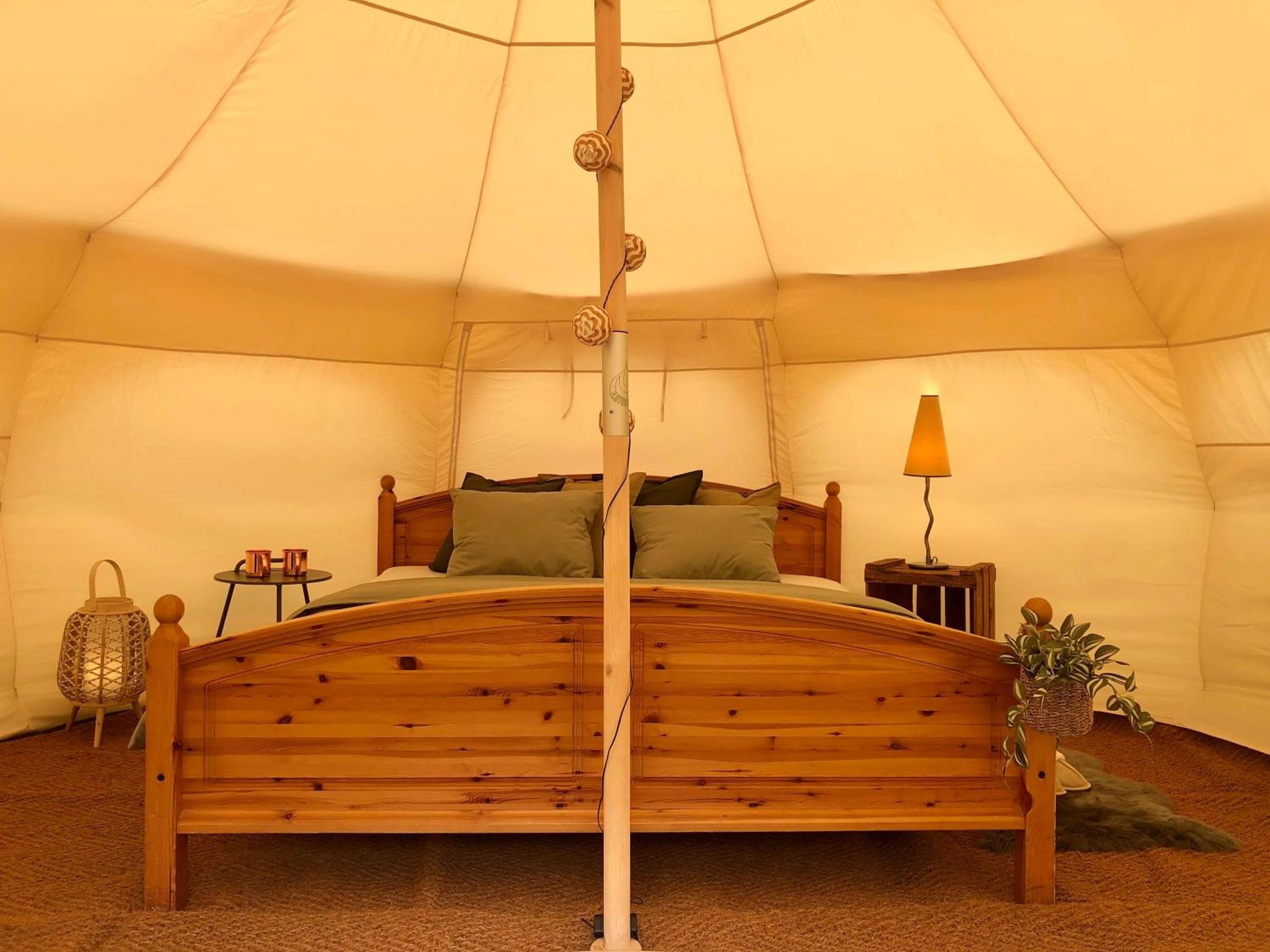 Camping & Ferienunterkünfte Steinplatte