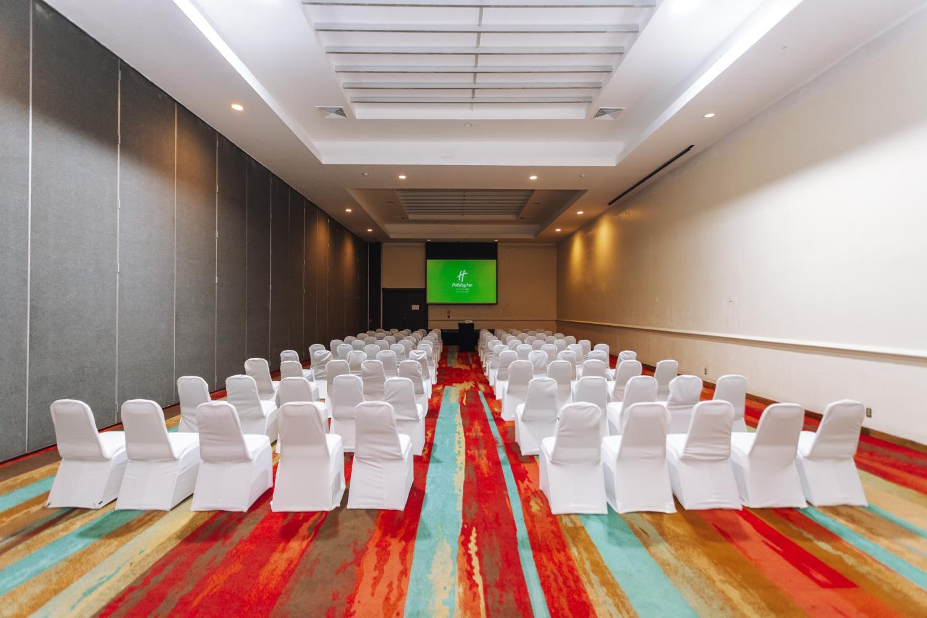 San Salvador Vacations - Holiday Inn San Salvador, an IHG Hotel - Property Image 10
