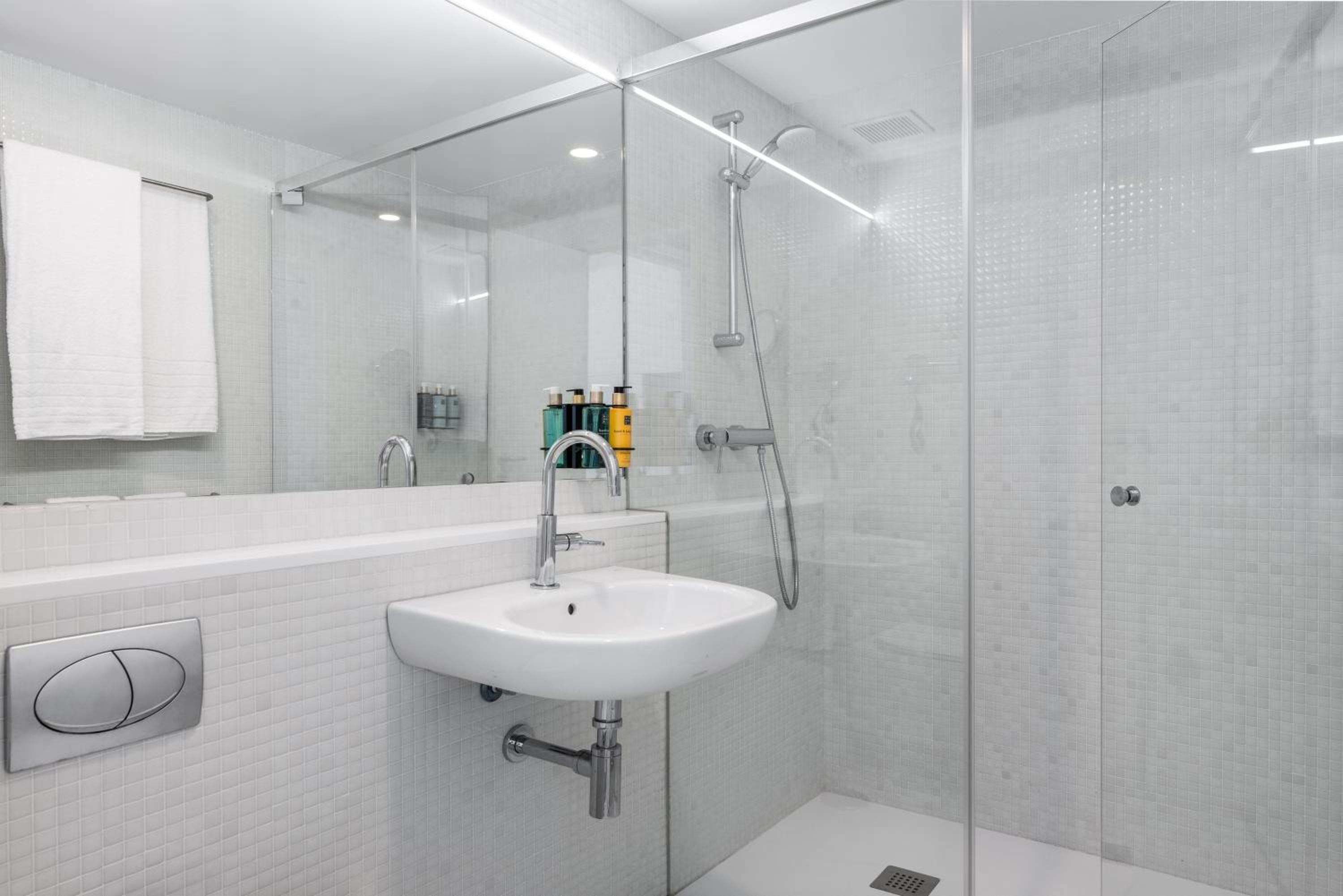 Casas do Sarela by Upper Luxury Housing