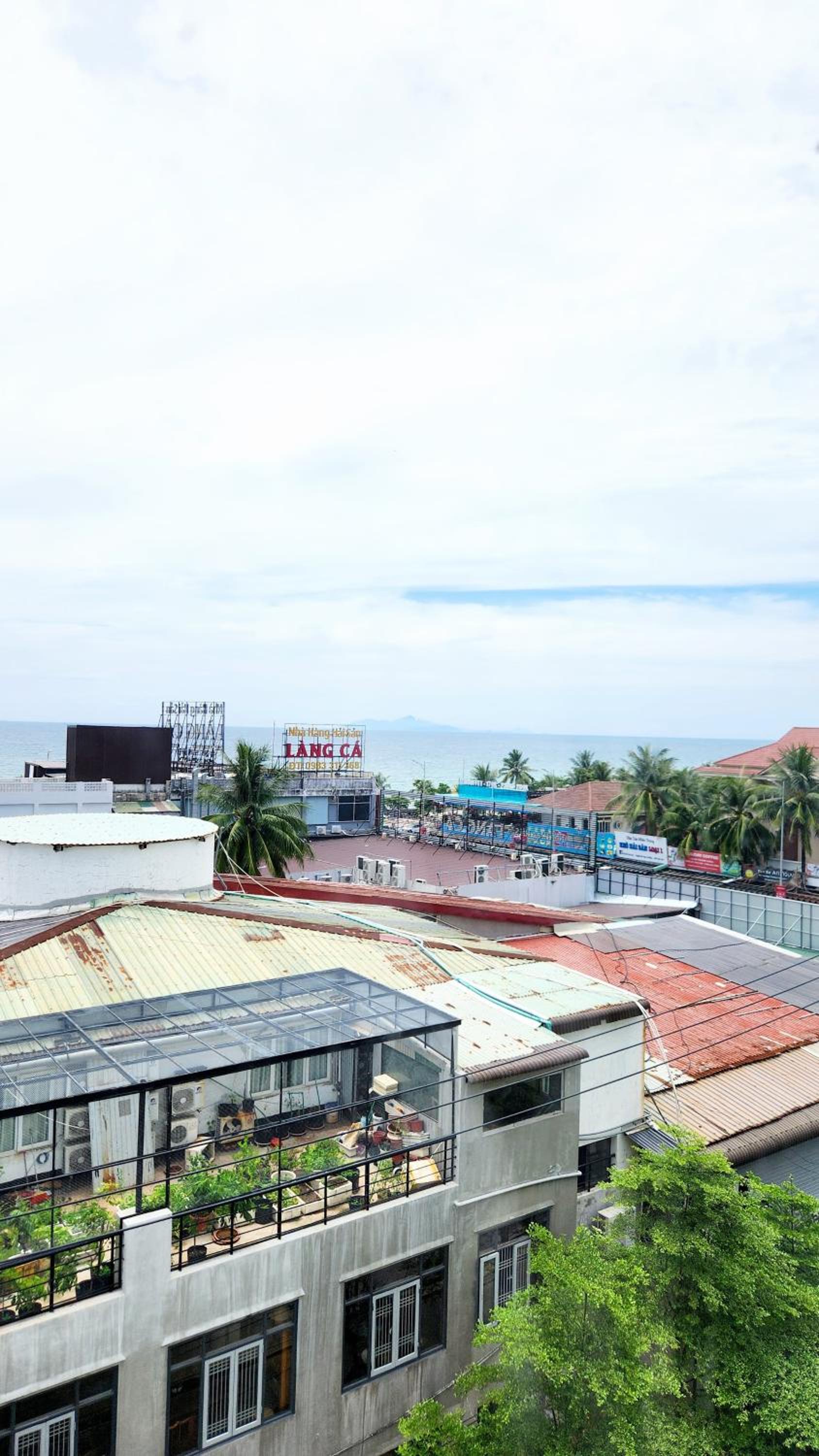 Gold Hotel And Apartment Da Nang