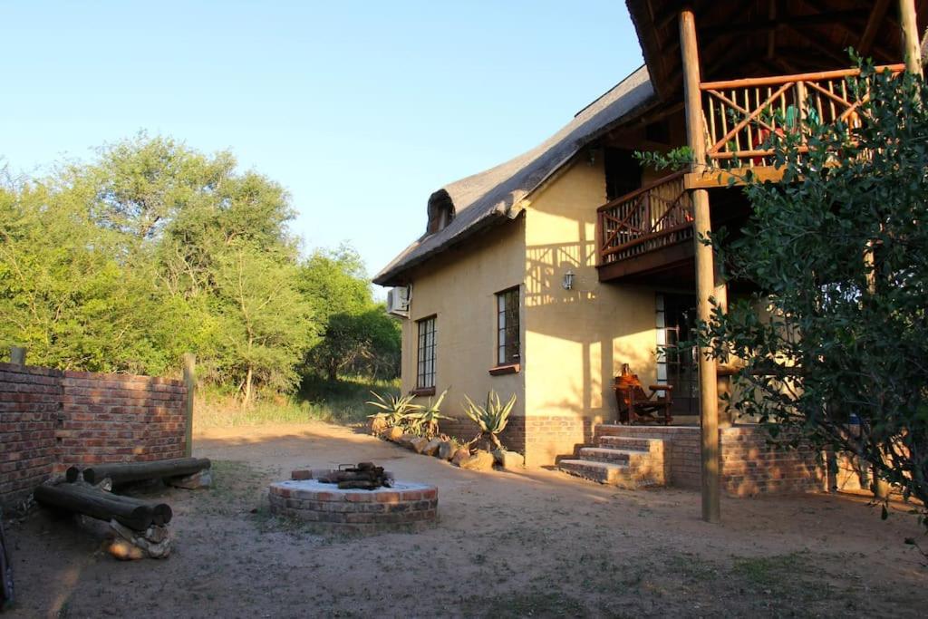 Majuli River Lodge - overlooking Kruger Park view 5