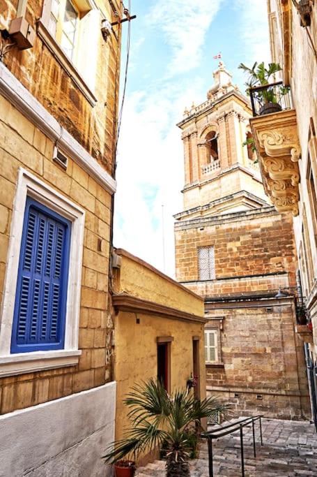 Charming Ground-floor Maisonette view 2