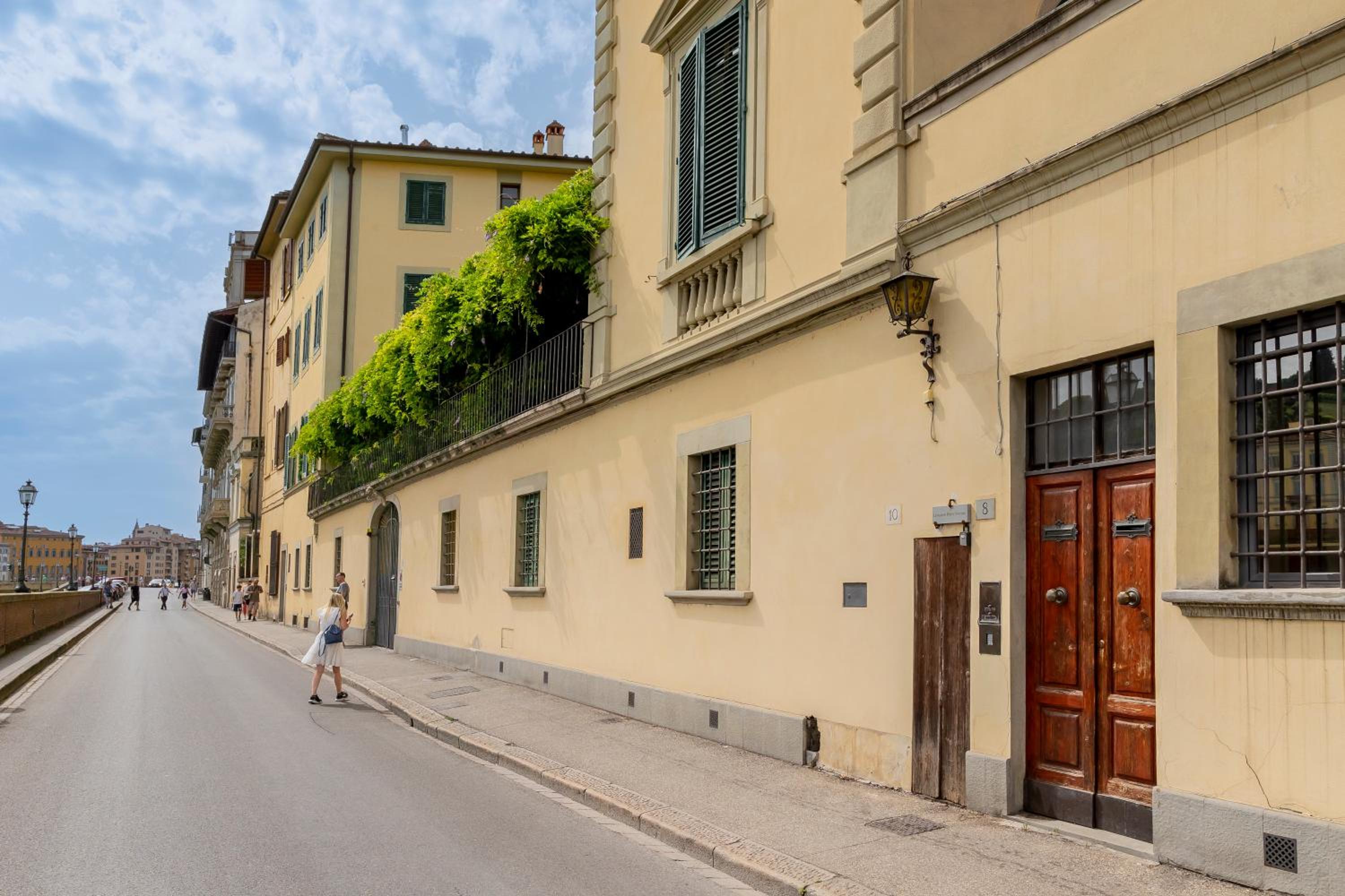 LUNGARNO FLORENCE APARTMENT
