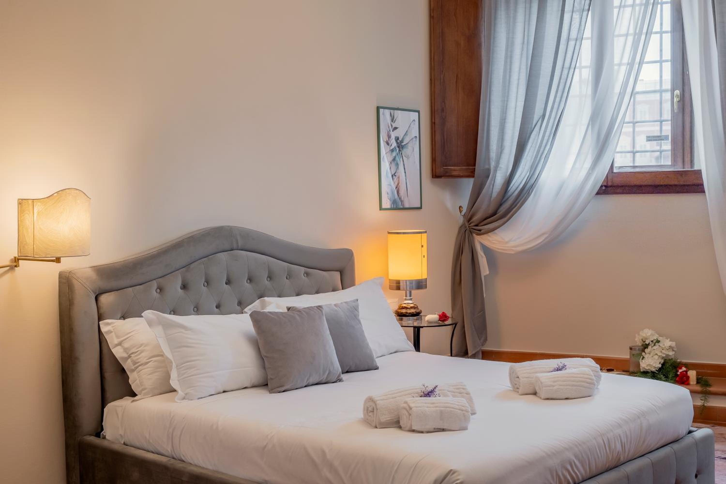 LUNGARNO FLORENCE APARTMENT