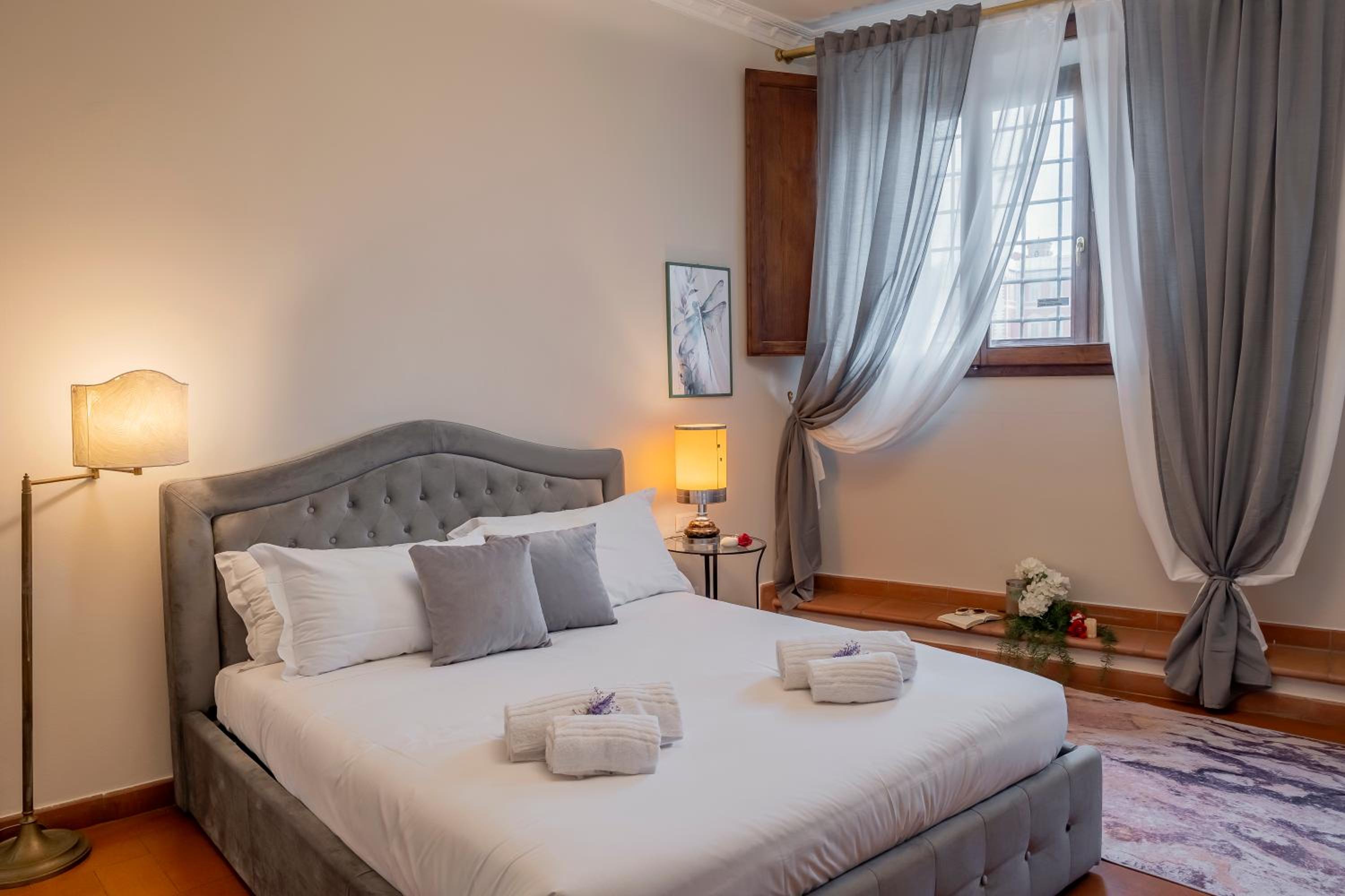 LUNGARNO FLORENCE APARTMENT