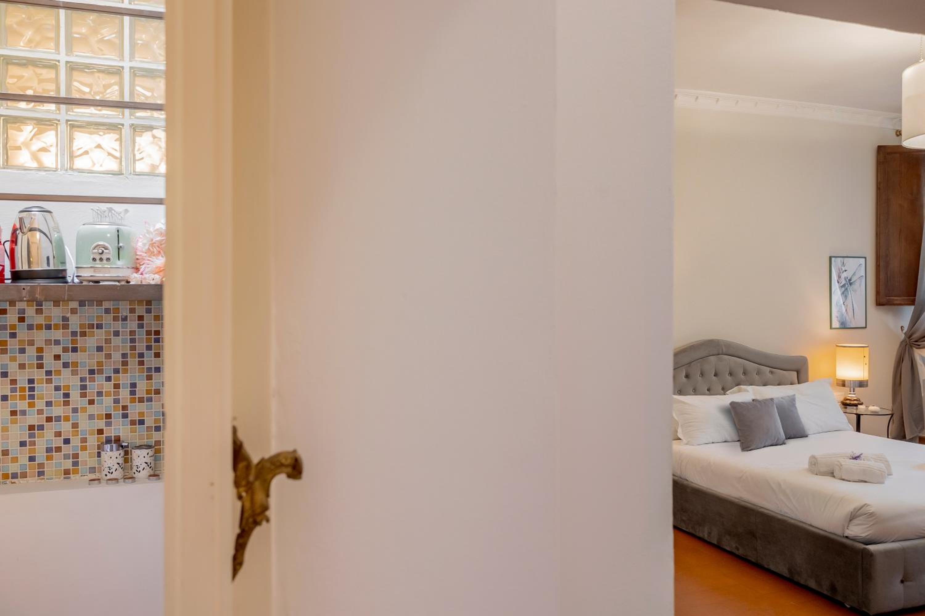 LUNGARNO FLORENCE APARTMENT