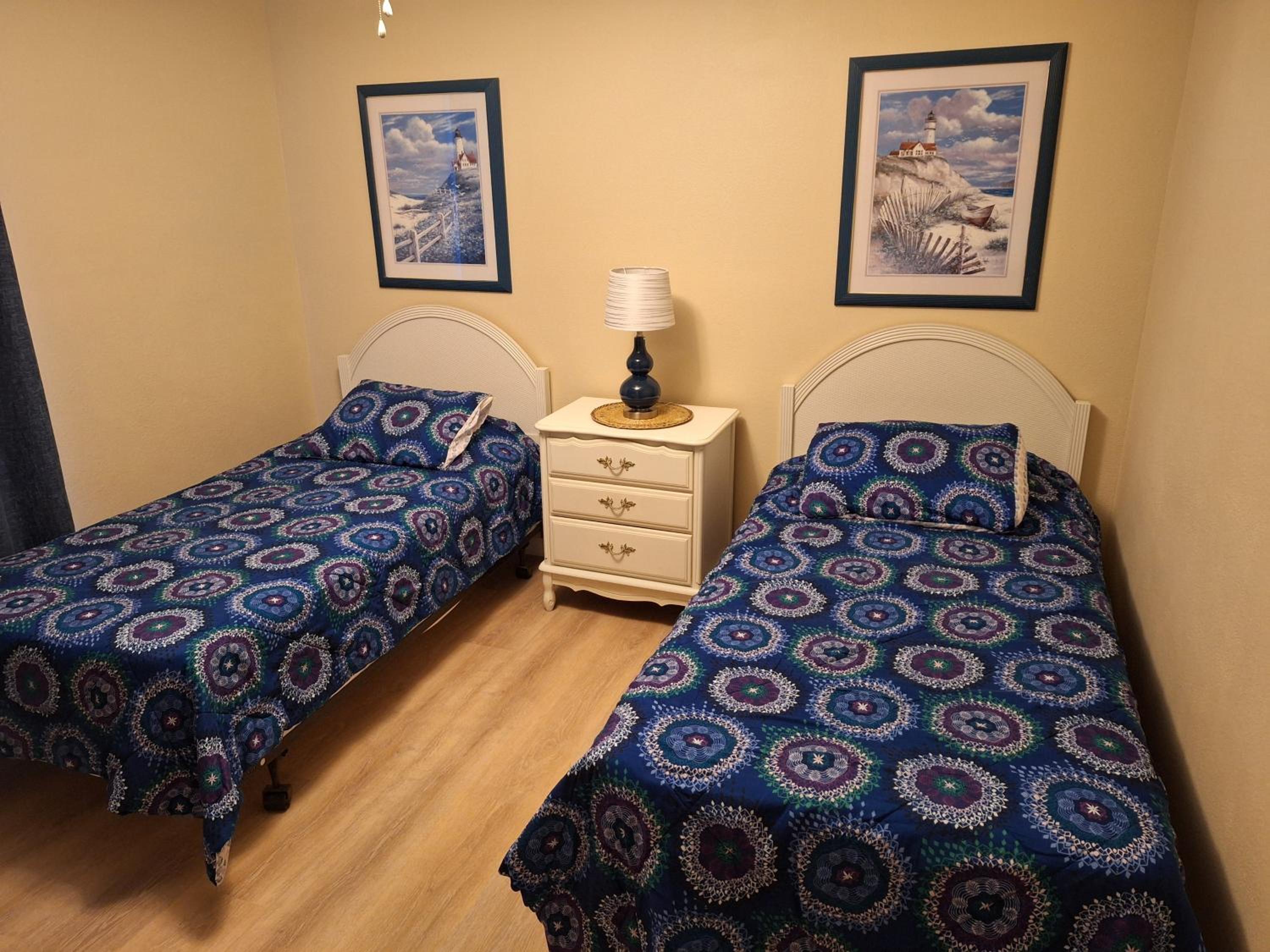 Close To DISNEY and UNIVERSAL - Private Vacation Home - Private Pool - Free BBQ - FAMILY FUN !!!