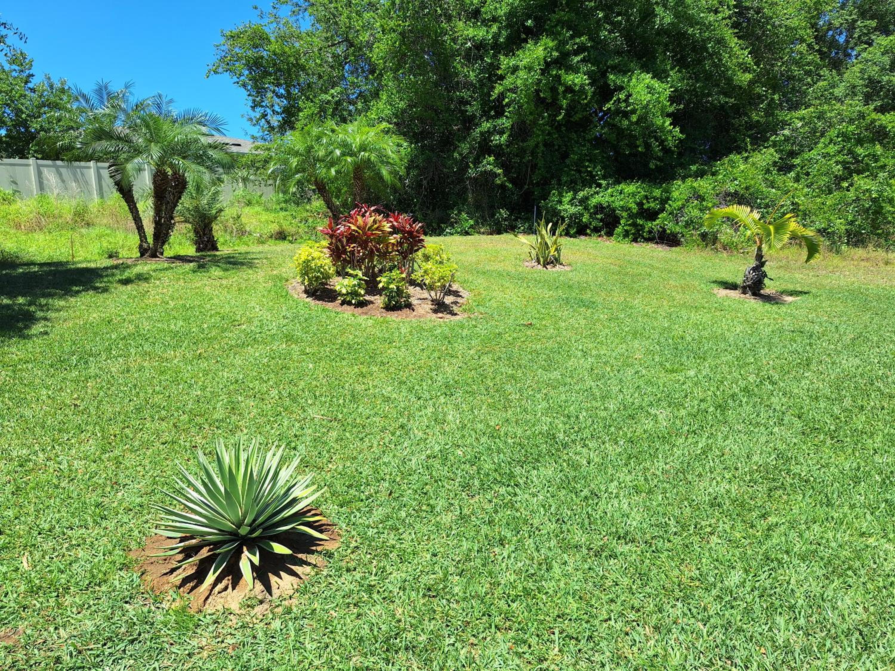 Close To DISNEY and UNIVERSAL - Private Vacation Home - Private Pool - Free BBQ - FAMILY FUN !!!