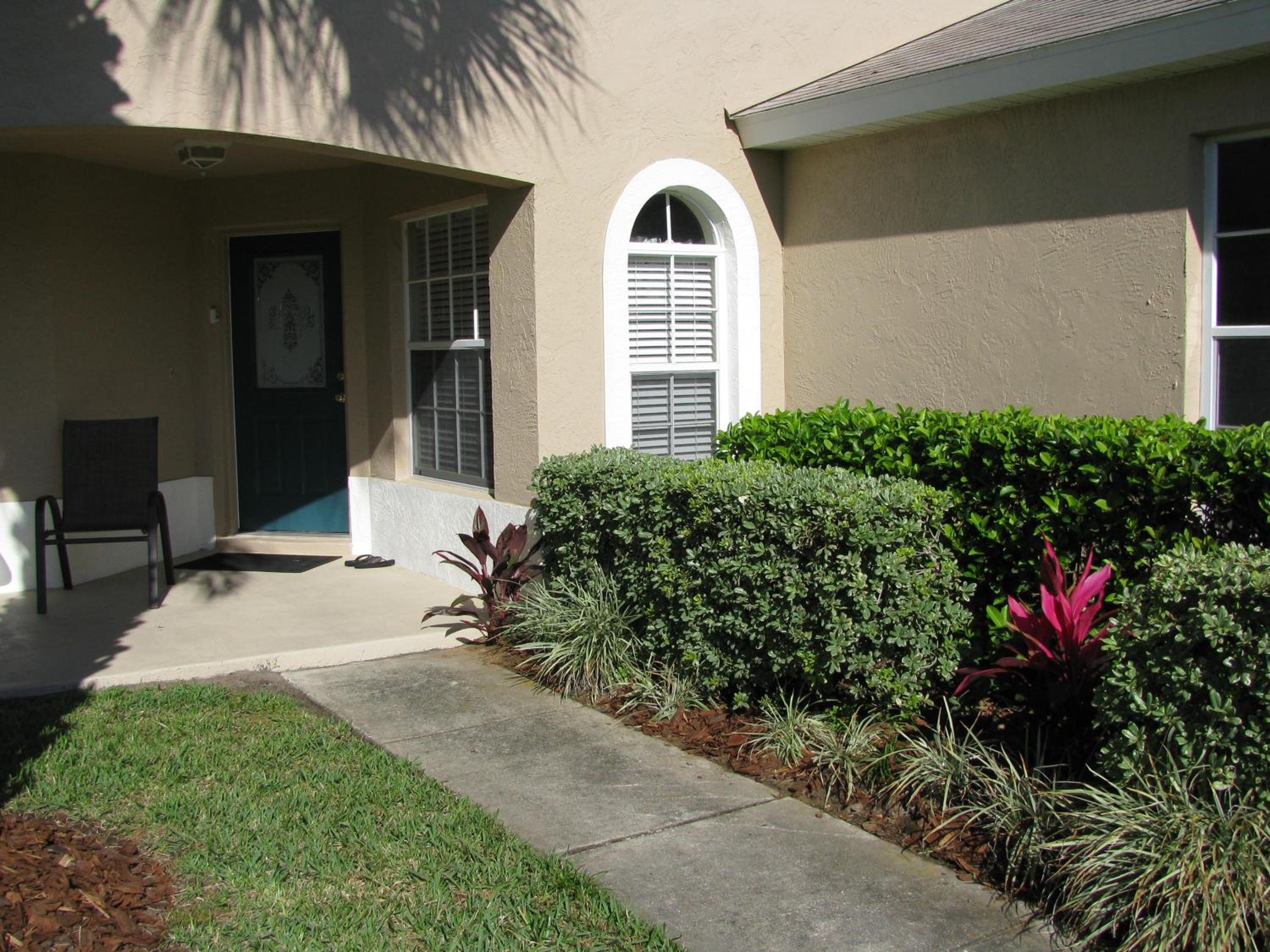 Close To DISNEY and UNIVERSAL - Private Vacation Home - Private Pool - Free BBQ - FAMILY FUN !!!