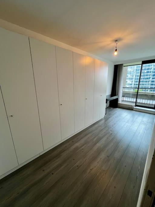 Big apartment with Parking in Antwerp