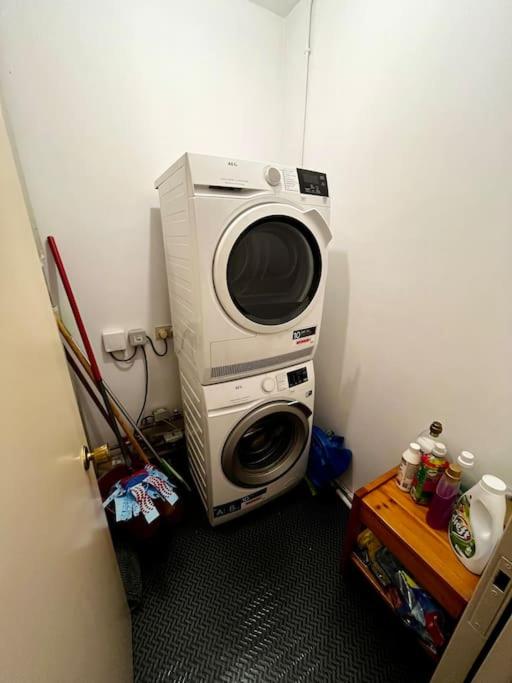 Big apartment with Parking in Antwerp