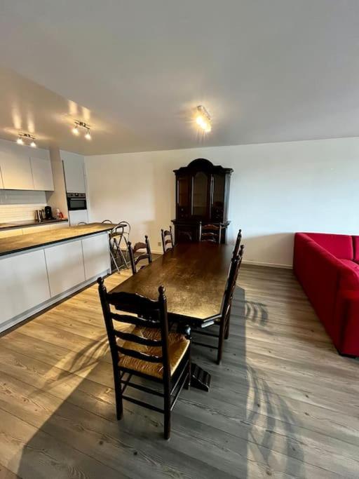 Big apartment with Parking in Antwerp