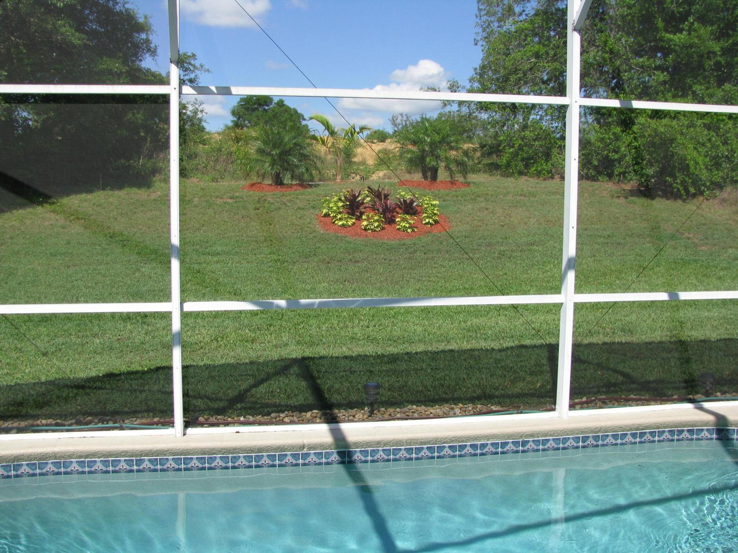 Close To DISNEY and UNIVERSAL - Private Vacation Home - Private Pool - Free BBQ - FAMILY FUN !!!