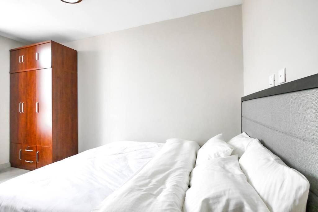 Cozy and Modern 2 Bedroom Apartment in Nyarutarama view 4