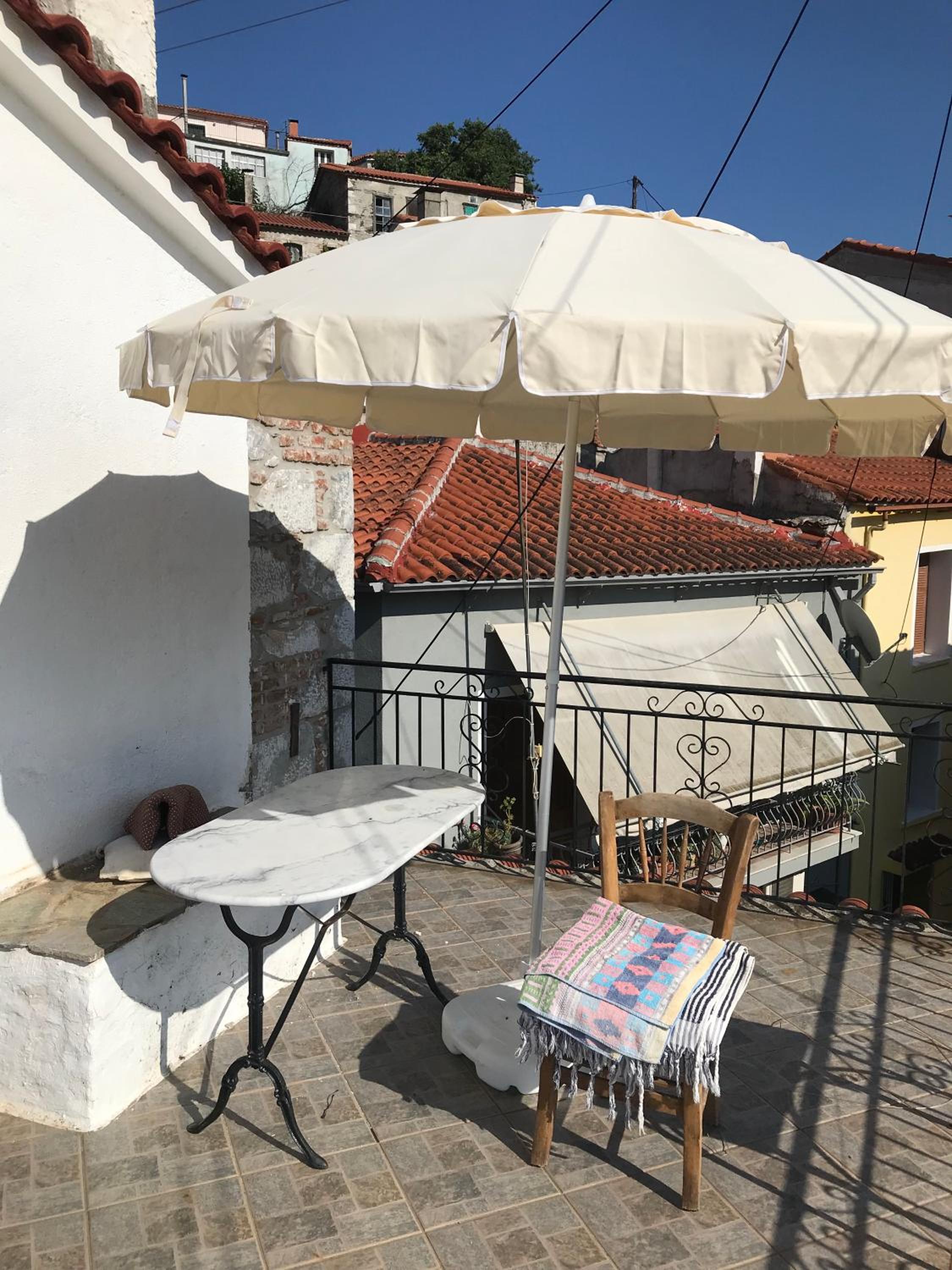 Lesbos Hideaway