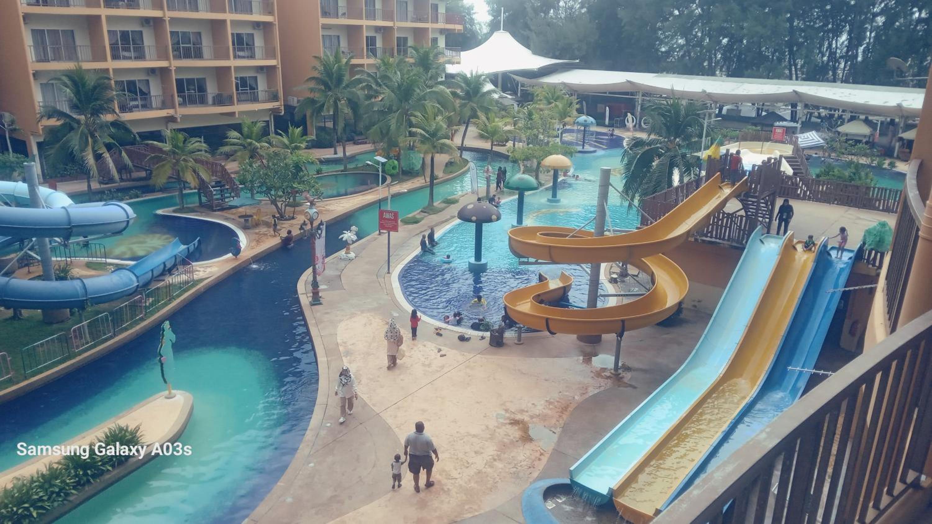 sunset studio apartment At Goldcoast morib photo 4
