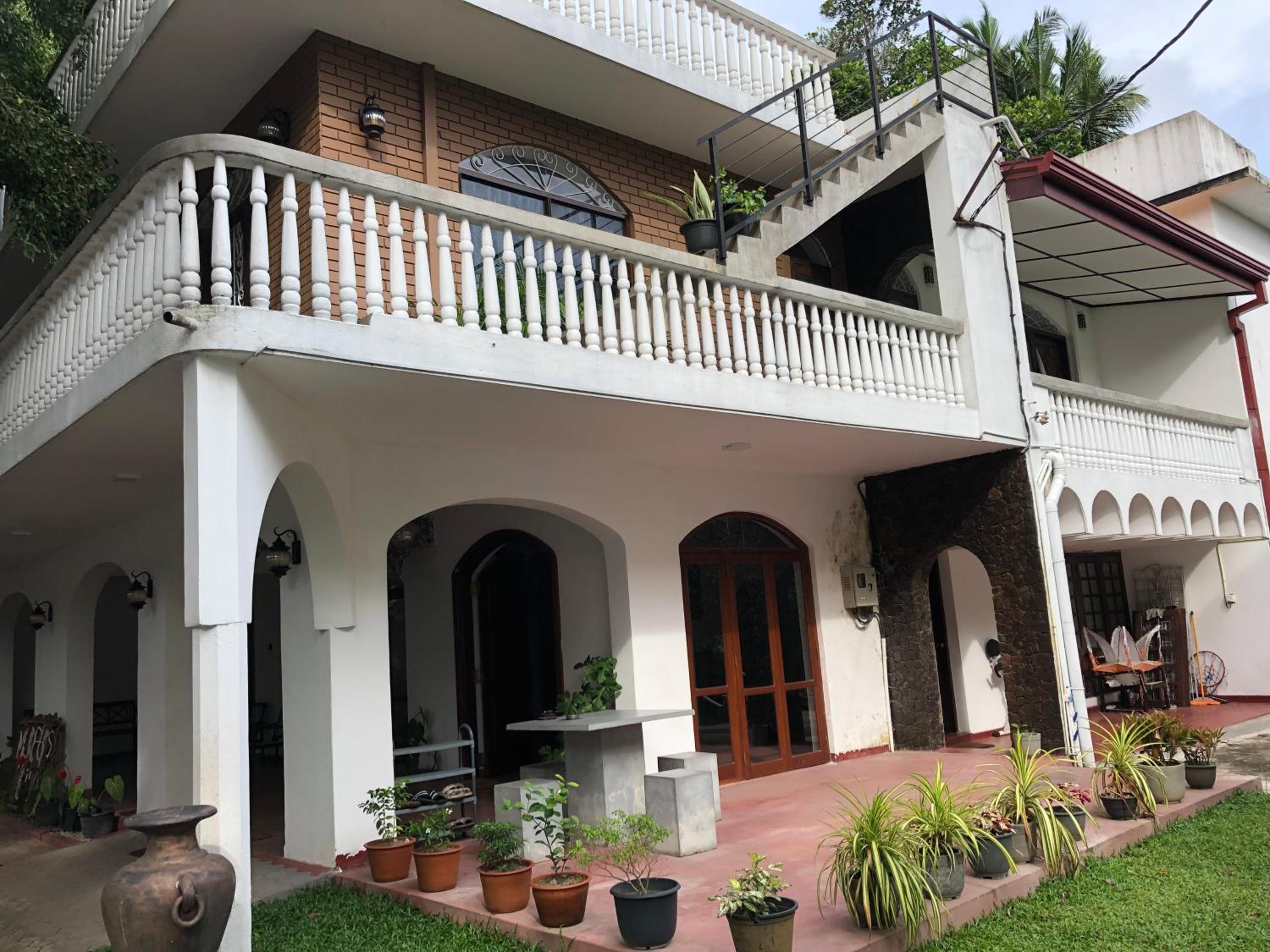Murphy's Transit Villa Airport Pick & Drop Katunayake view 2