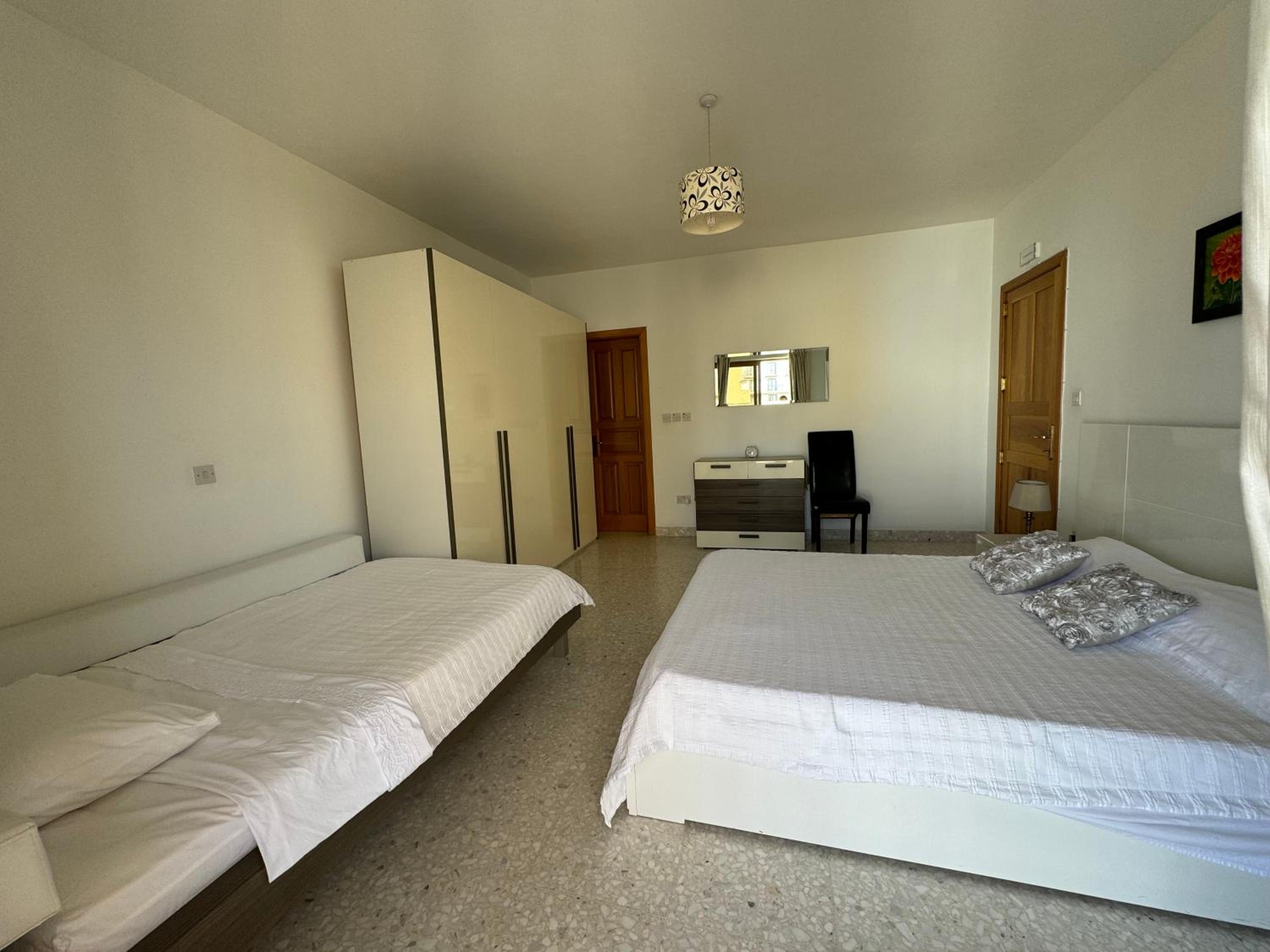 Sea view 2 bedroom apartment view 4