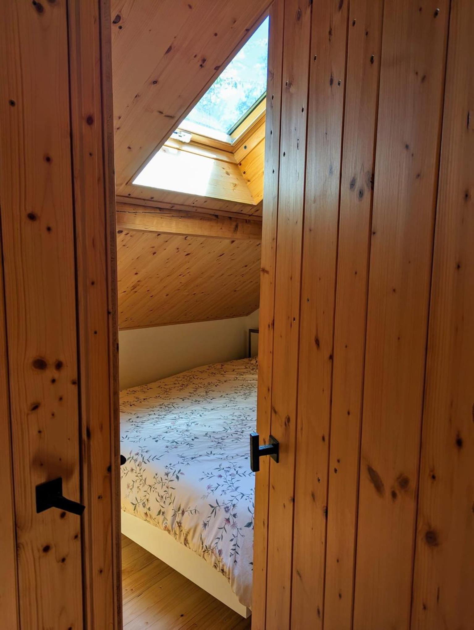 Peaceful chalet near the the Sure river