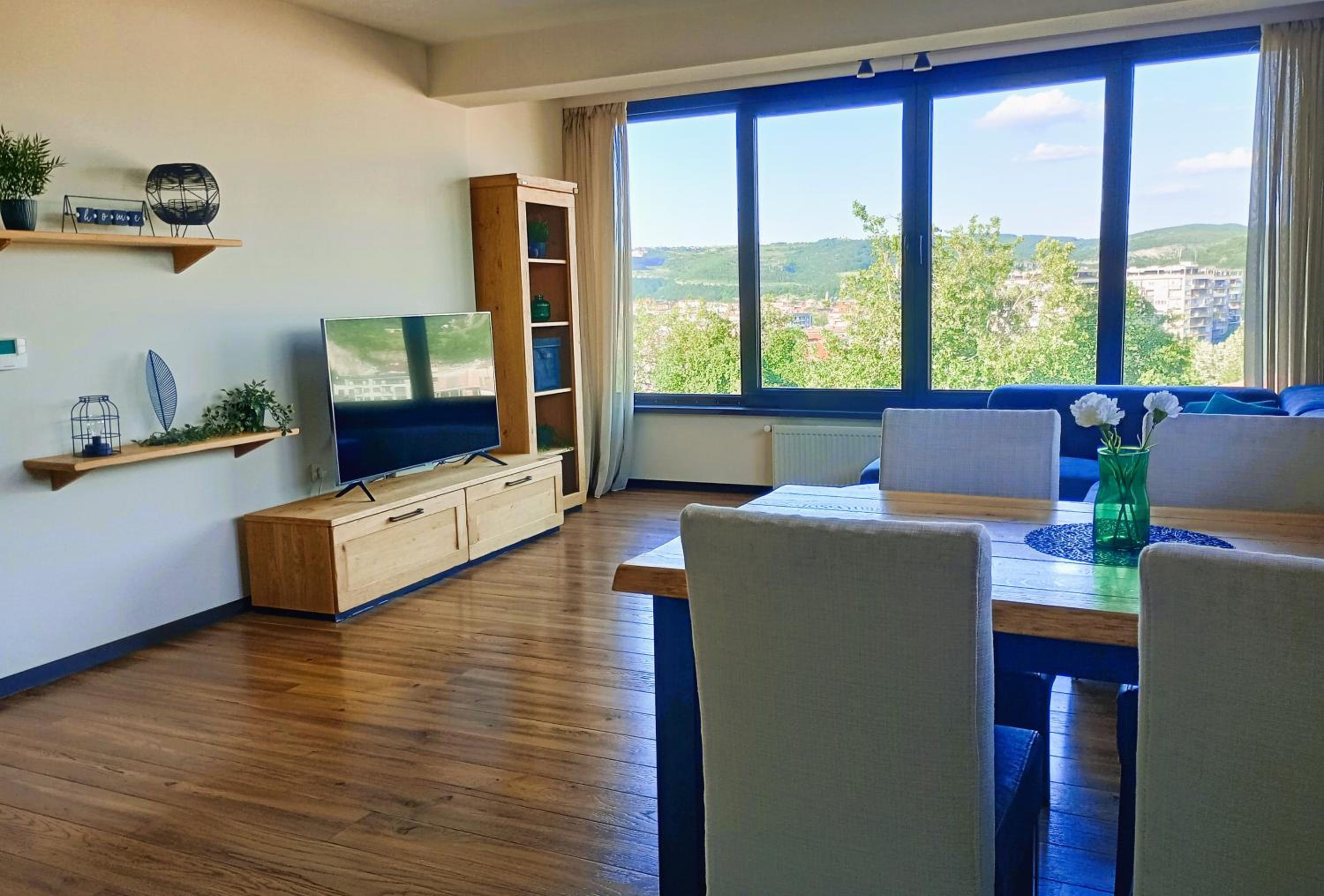 Tarnovo Studios City Center