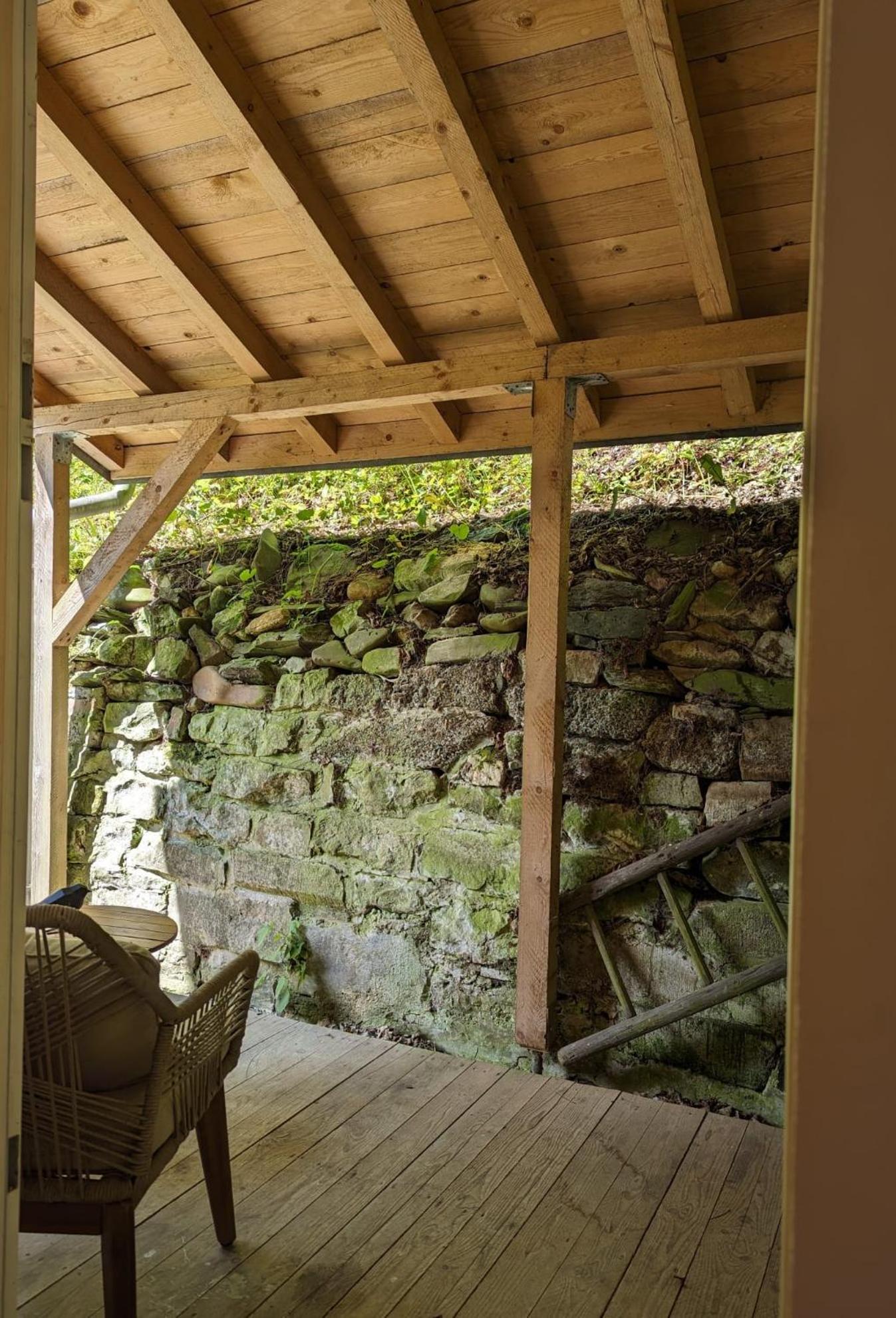 Peaceful chalet near the the Sure river