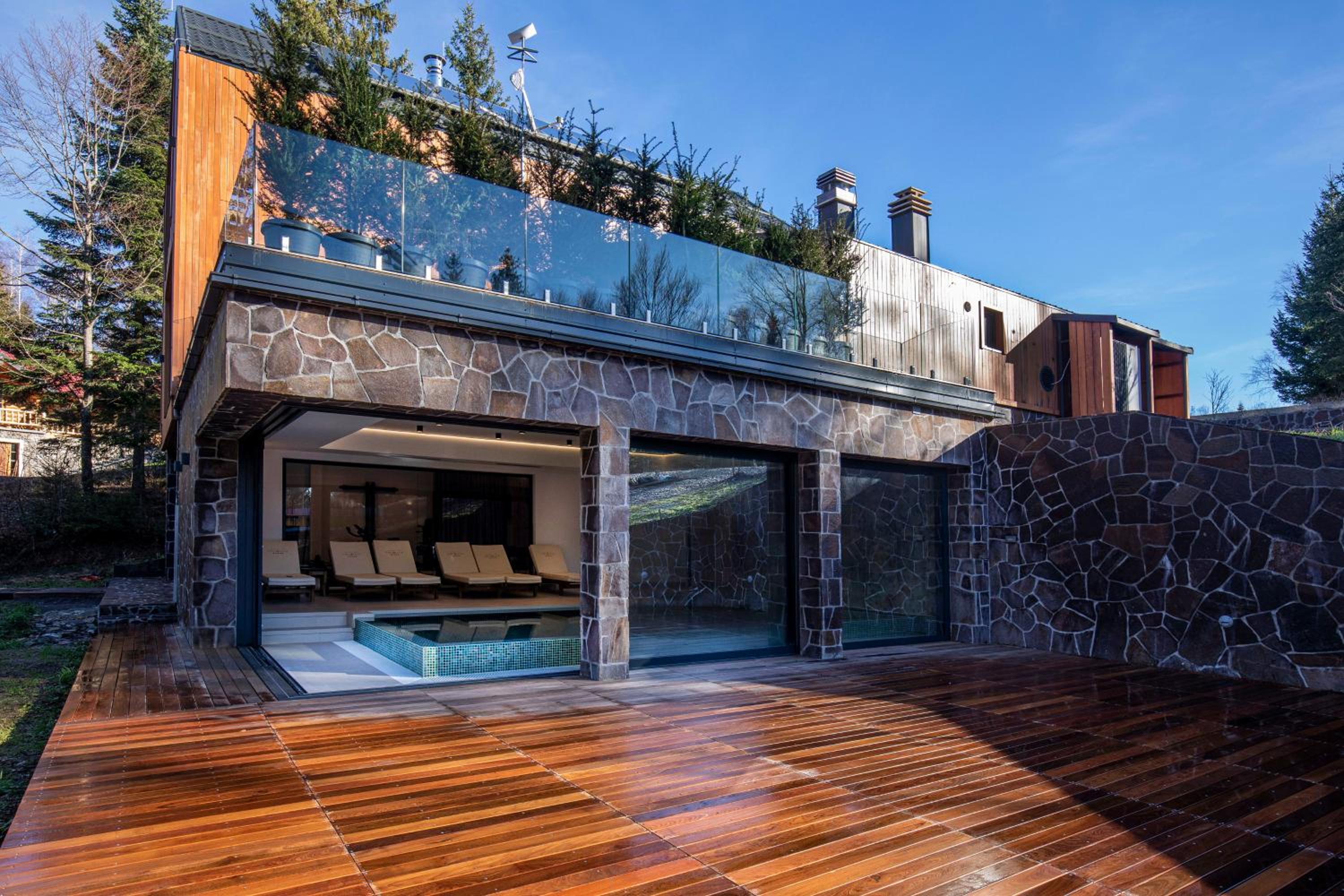 Valera Vita Forest House view 3