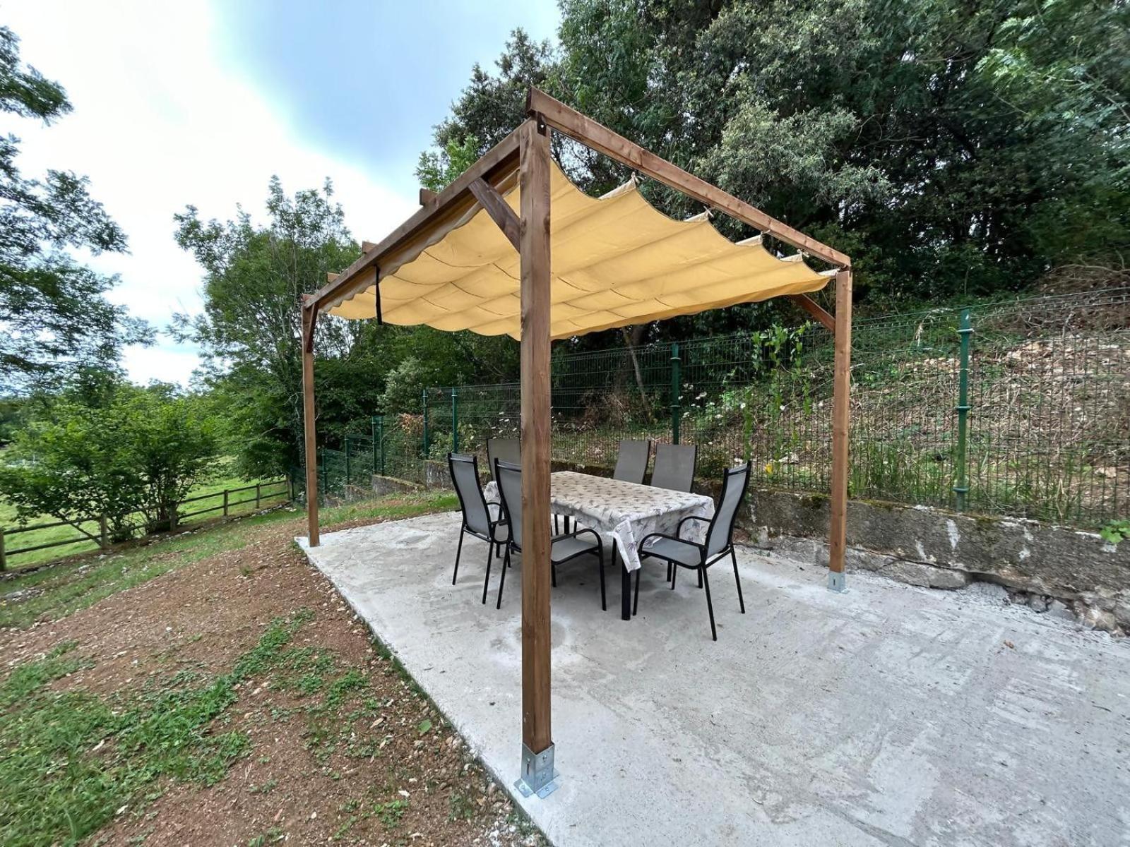 Vivienda Vacacional Casa Entrencinas