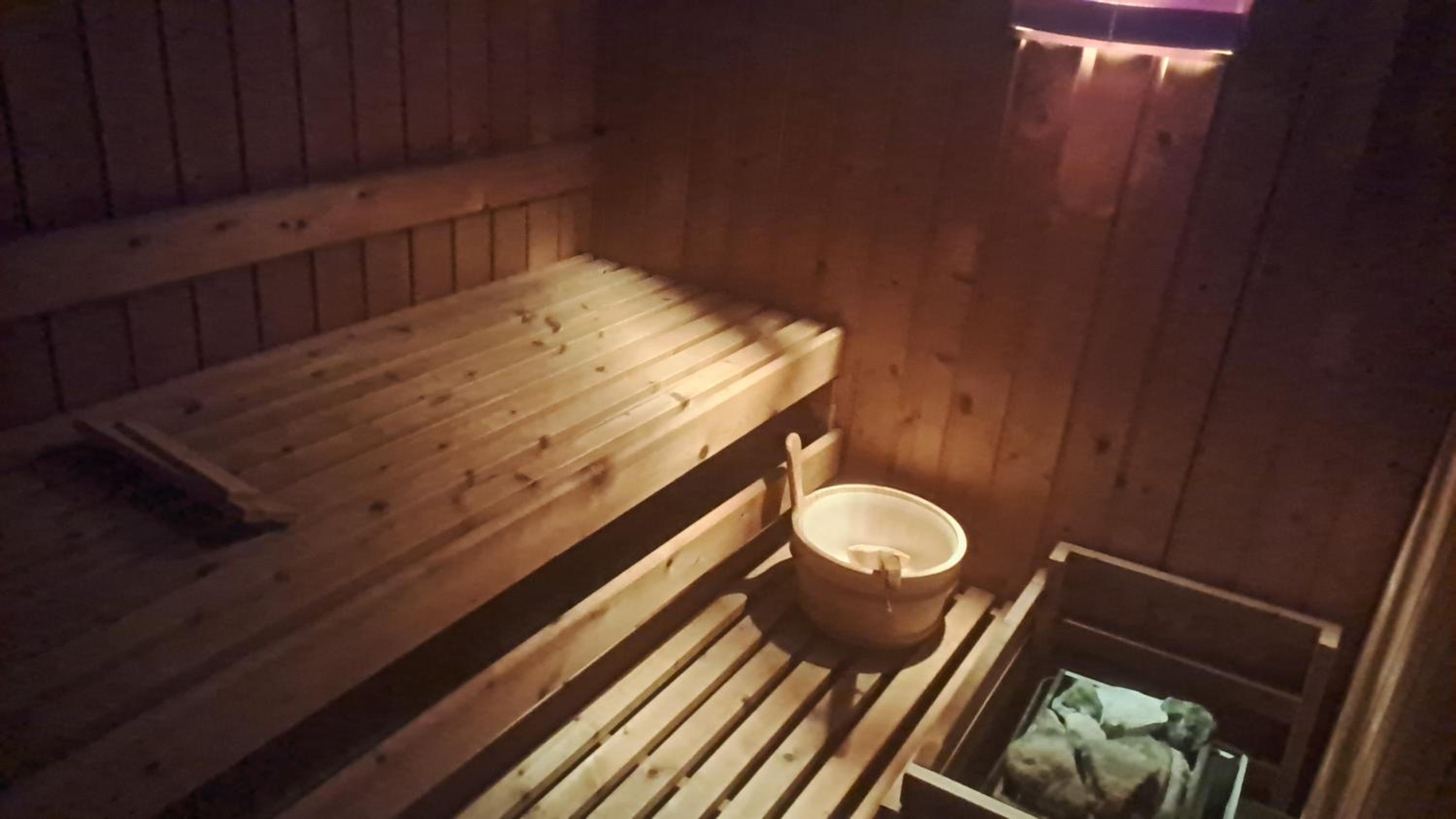 Apartmenthaus mit Sauna und Whirlpool