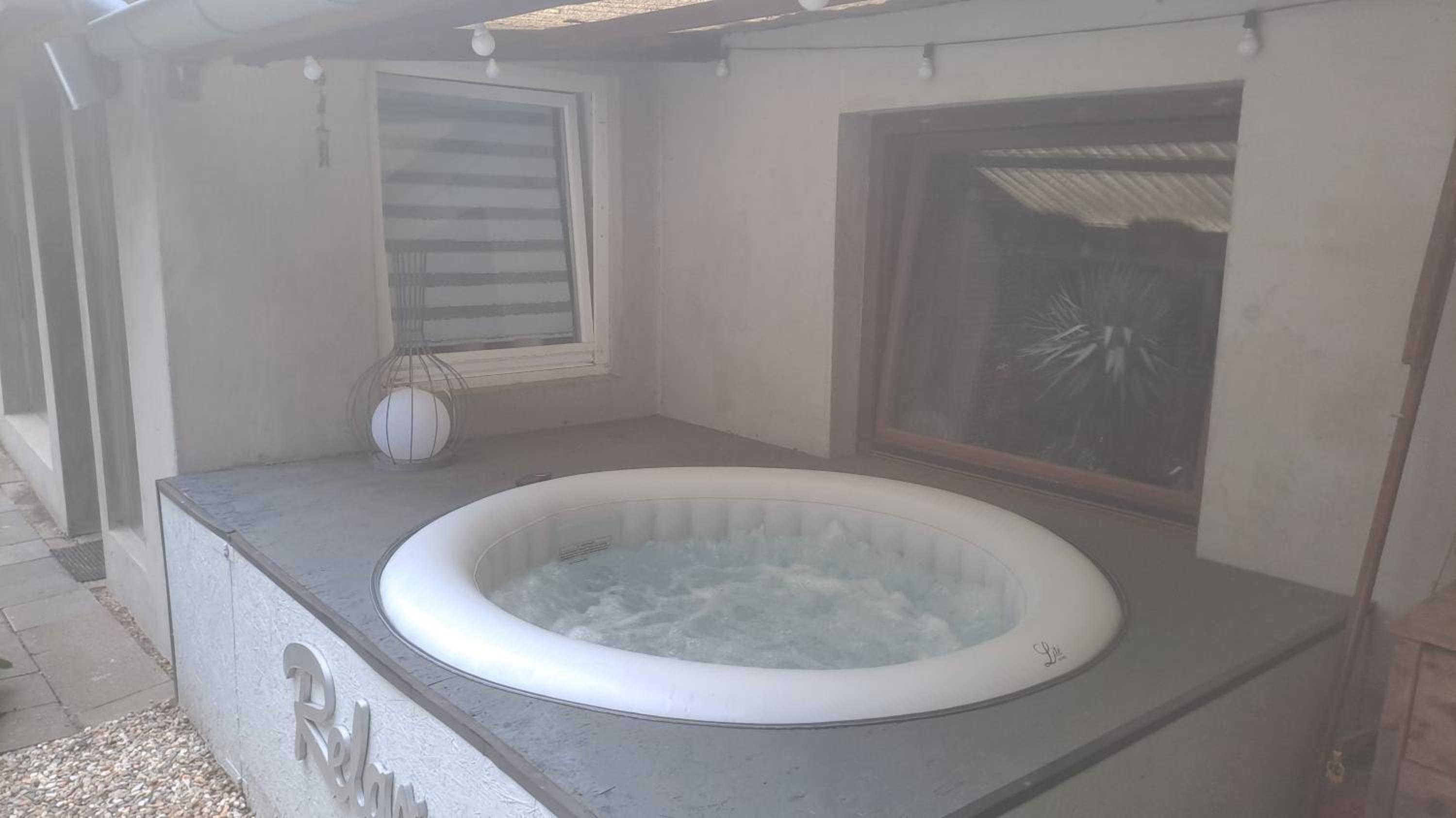 Apartmenthaus mit Sauna und Whirlpool
