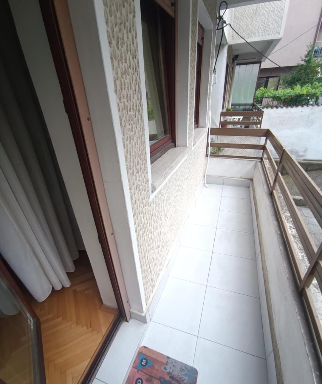 Franc Apartment