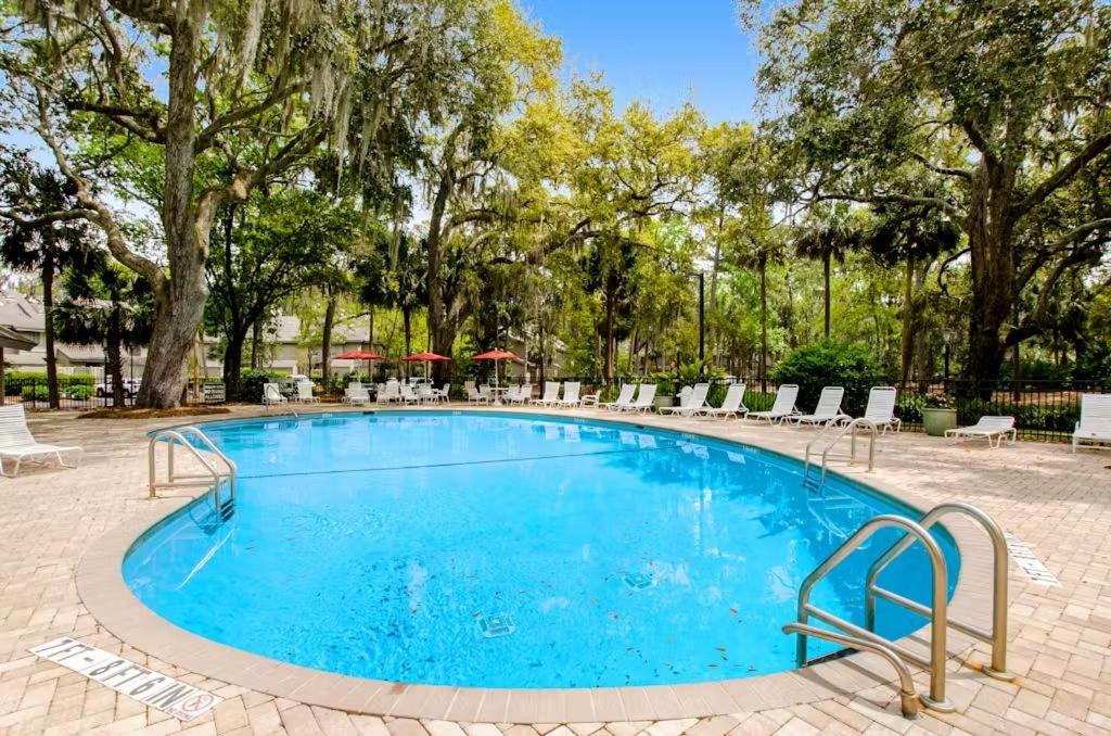 Pet Friendly King Sleeper Sofa Sleeps 4 Bikes & Beach Gear included view 4