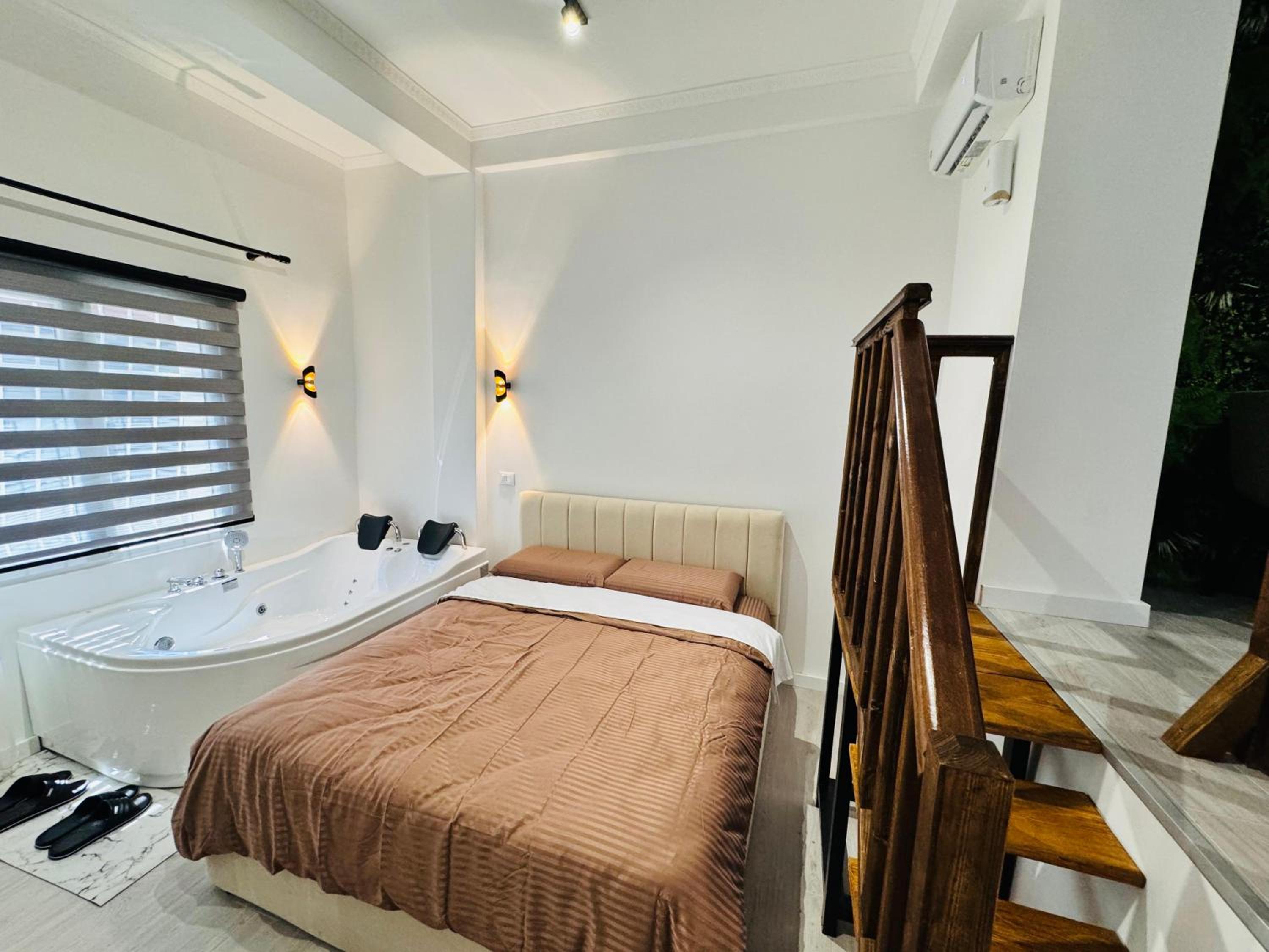 Green Luxe Suites