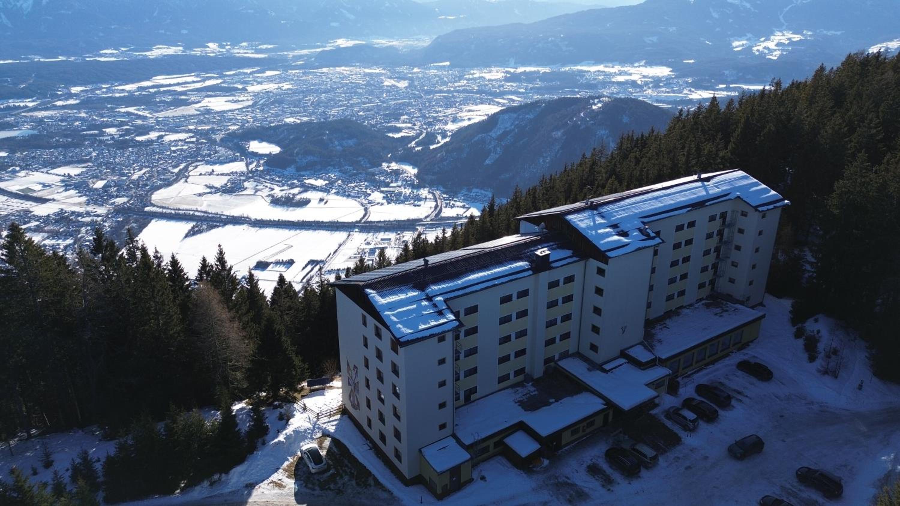 L&P Appartement Gerlitzen & Pool - Haus Enzian