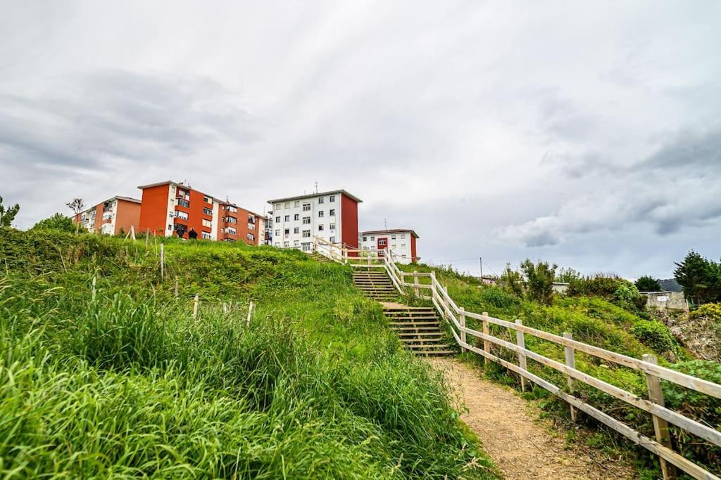 Coqueto apartamento junto al mar
