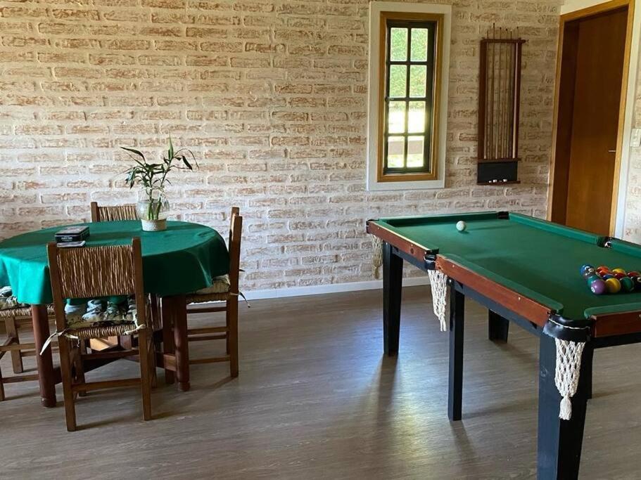 Lareira forno e fogao a lenha nas montanhas