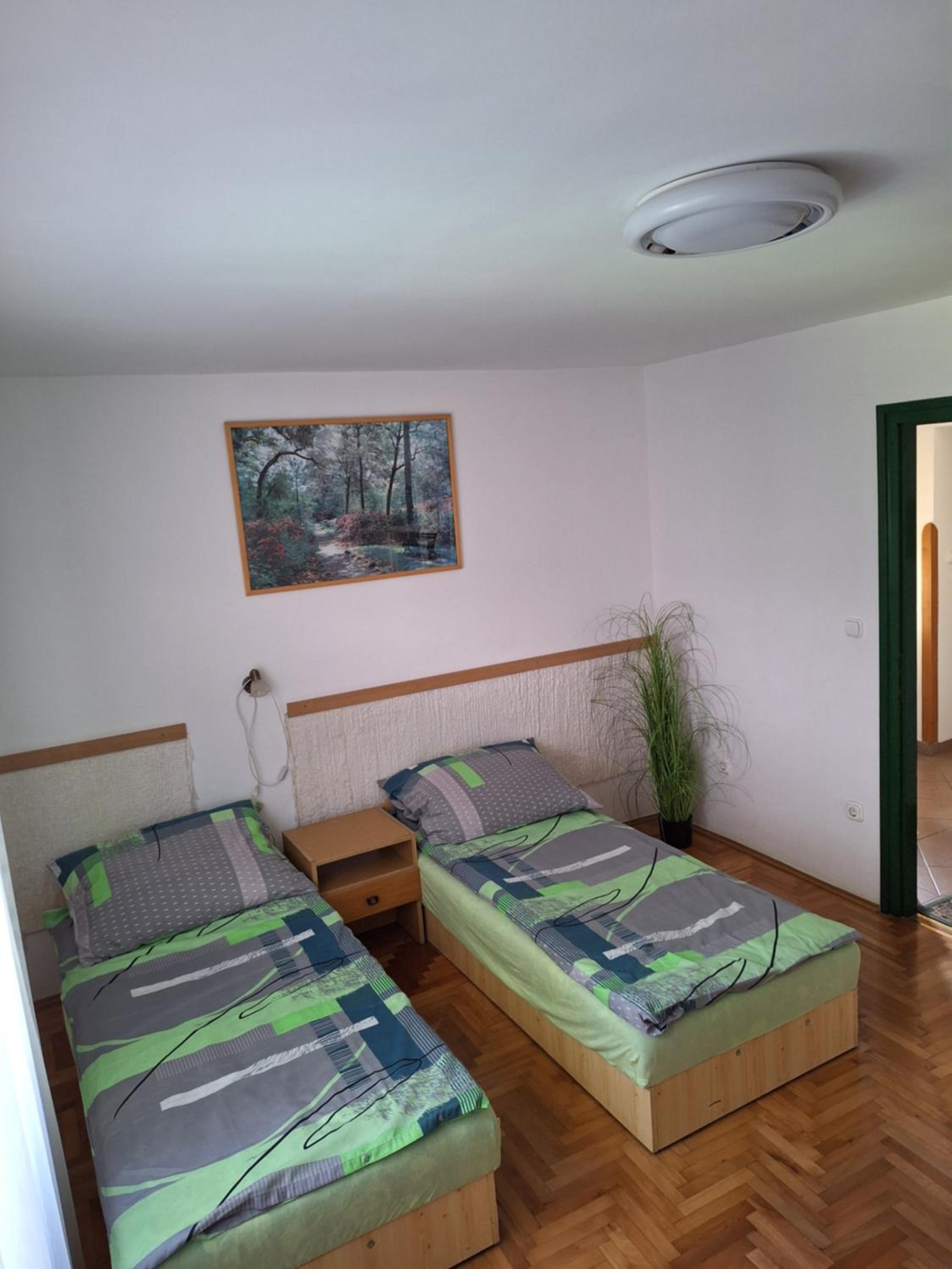 Iskolakert Apartman