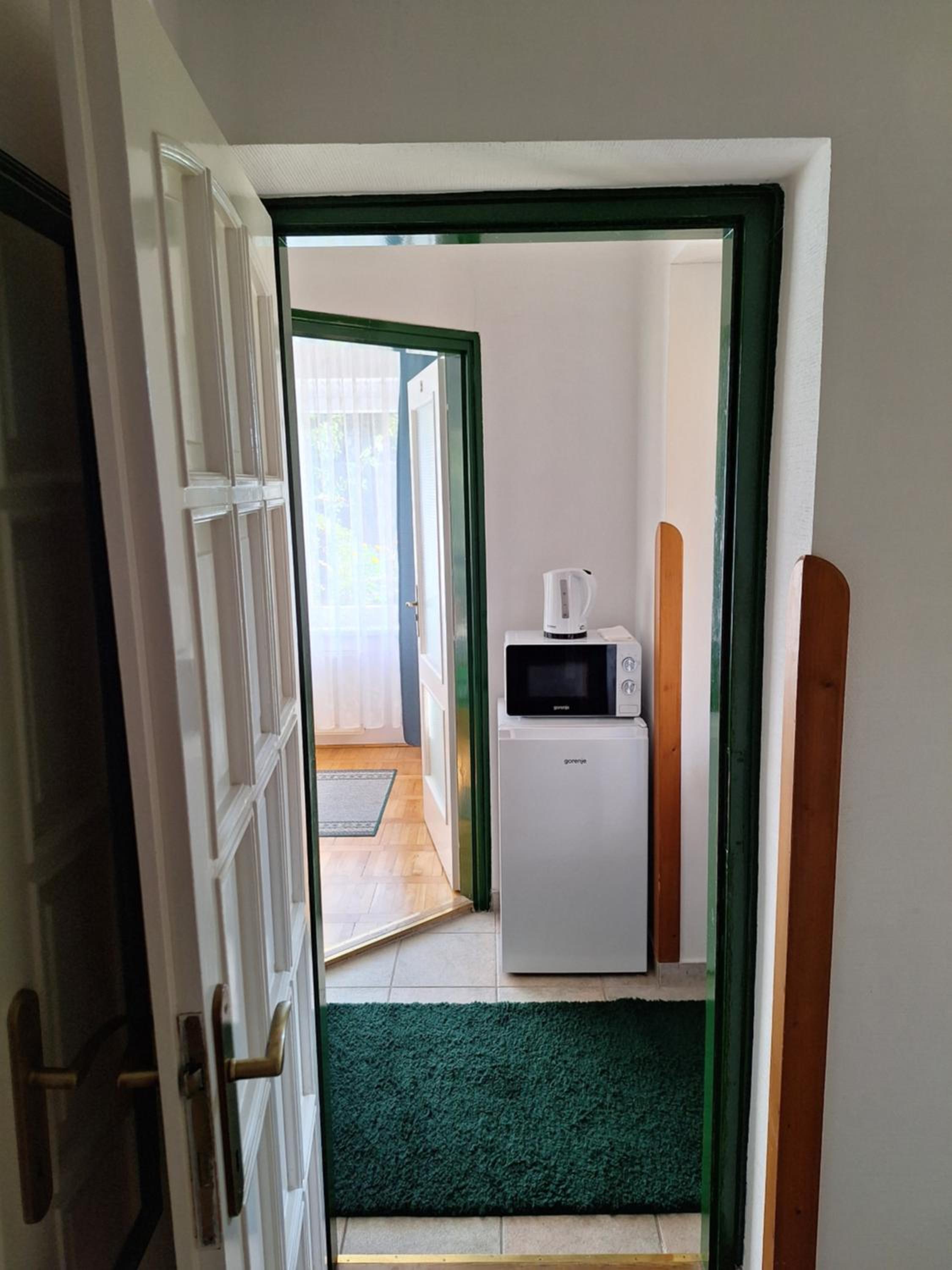 Iskolakert Apartman