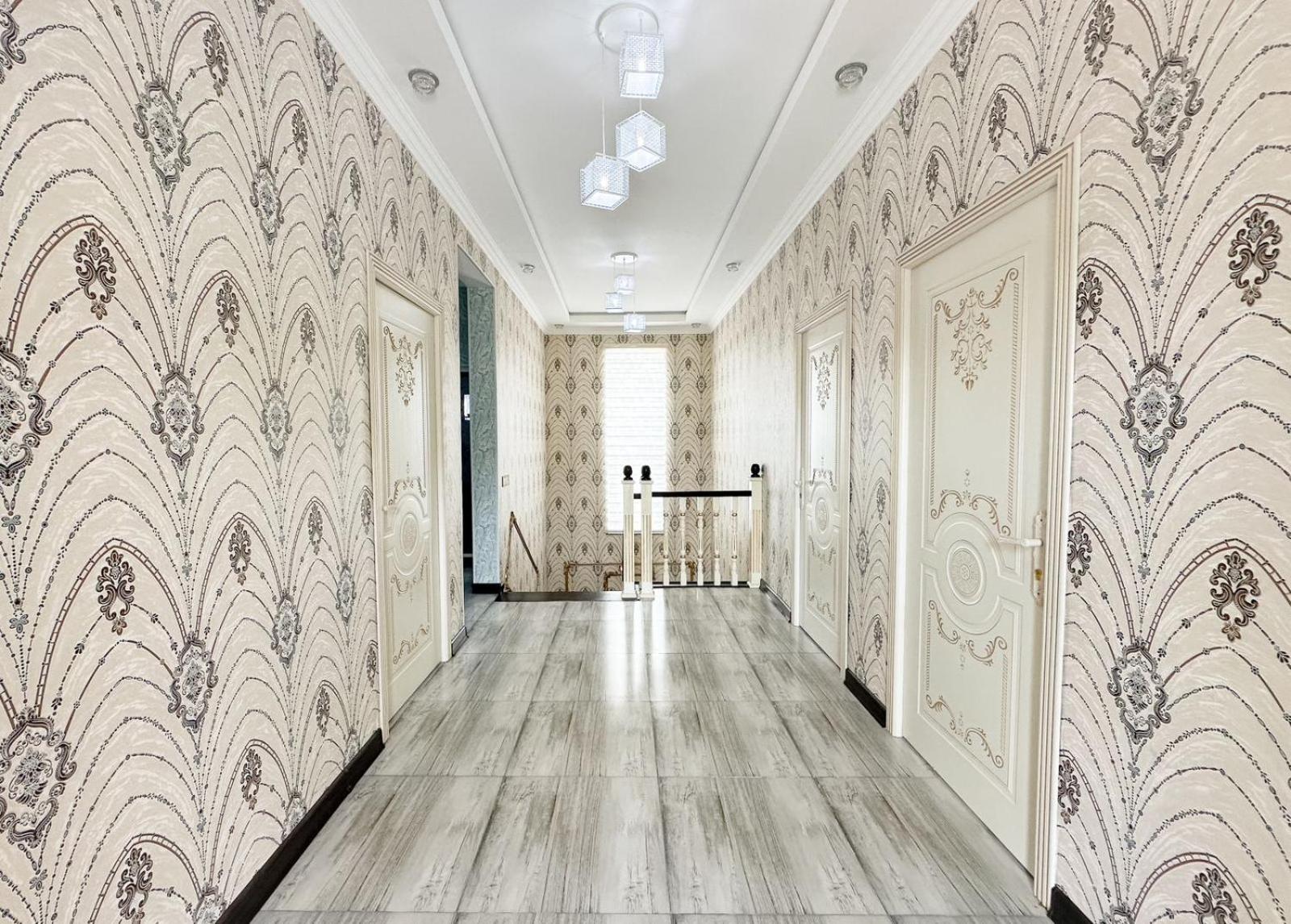 White vip Villa