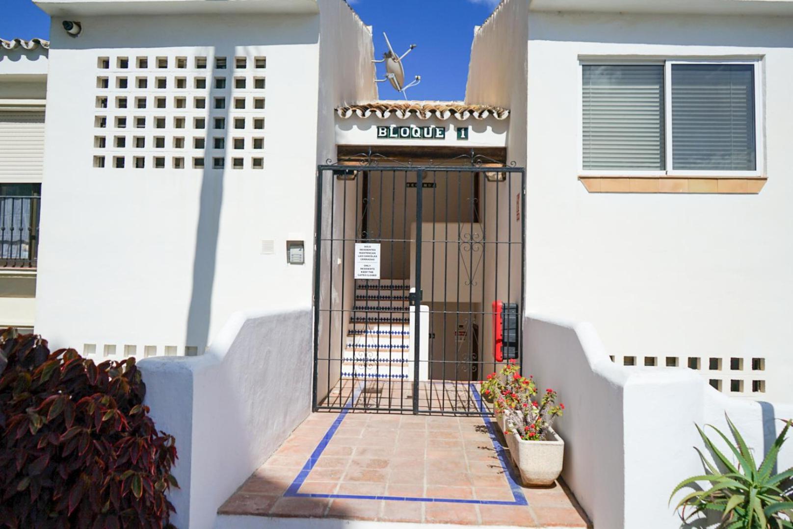 Casa Urano - Cozy 2 BR with sea views
