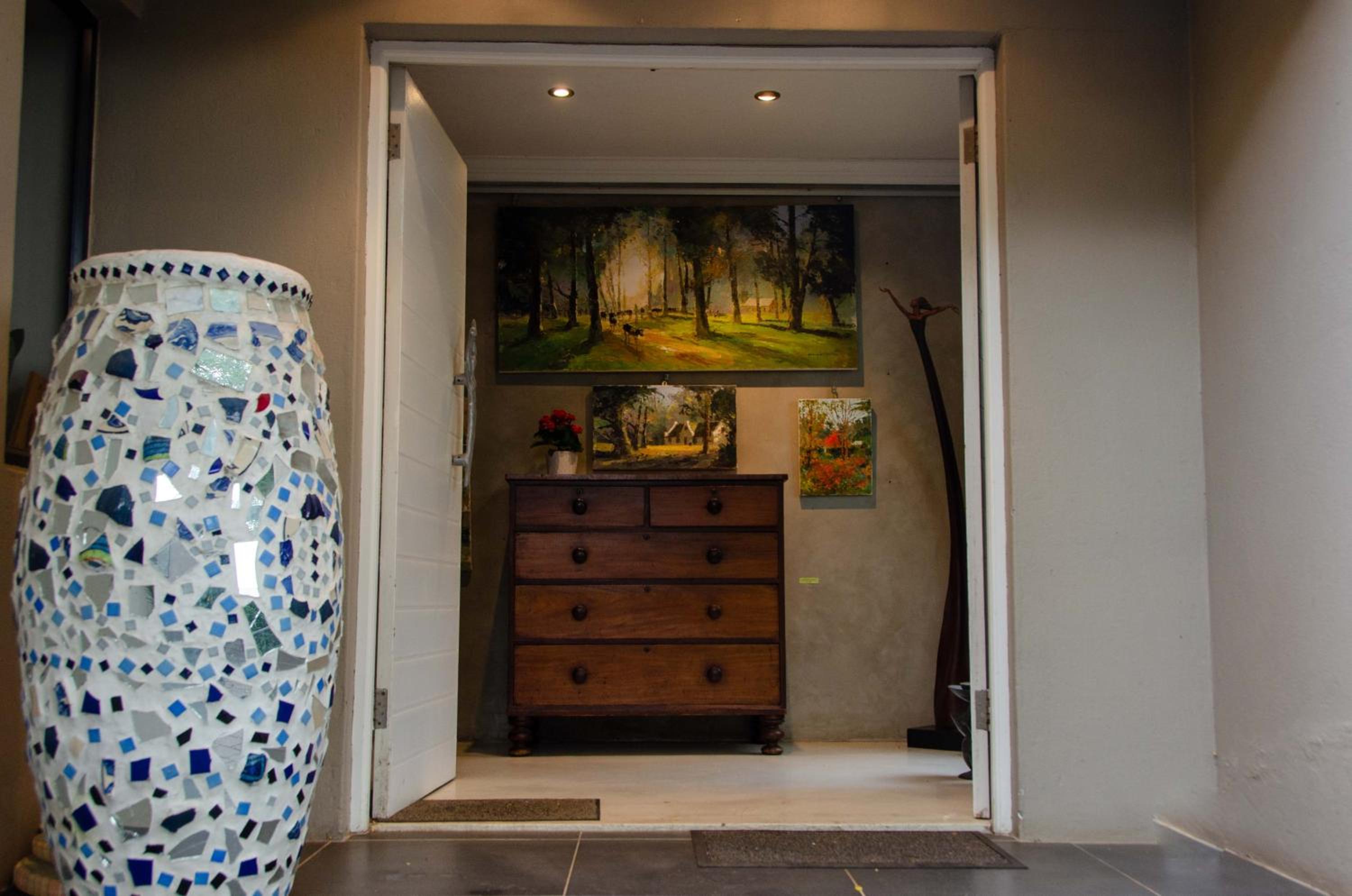 Art and Accommodation Guesthouse view 5