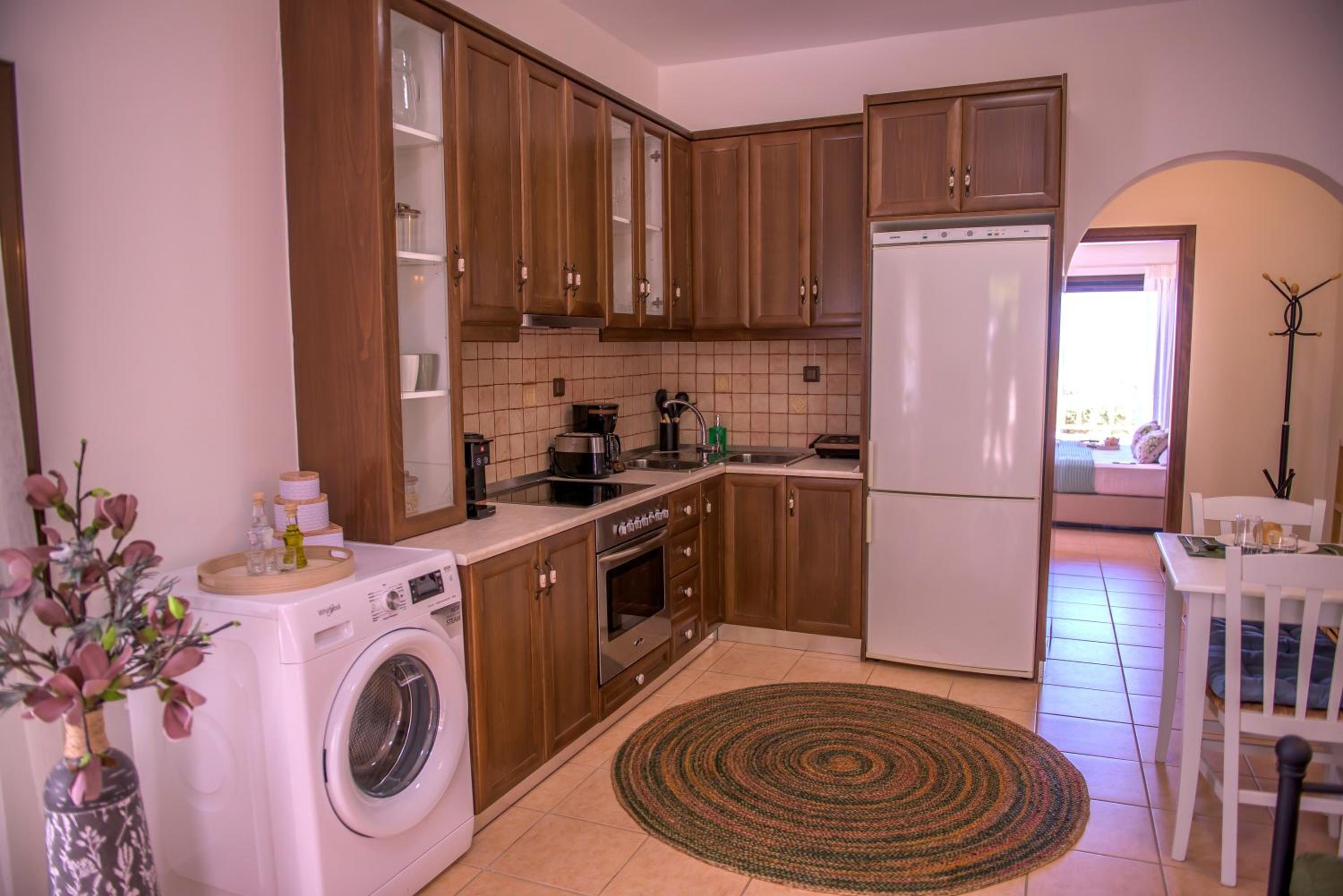 Eleonas Aparments 1